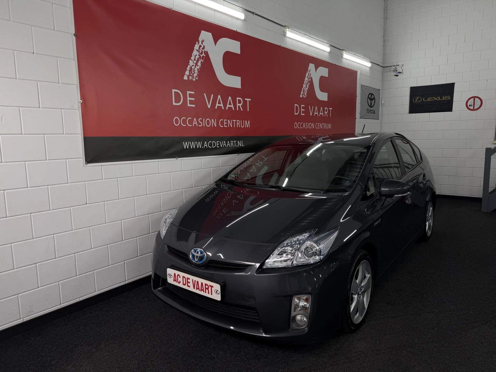 Hoofdafbeelding Toyota Prius