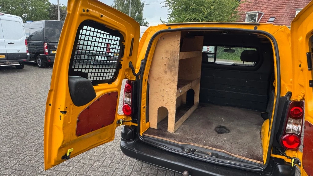Hoofdafbeelding Peugeot Partner