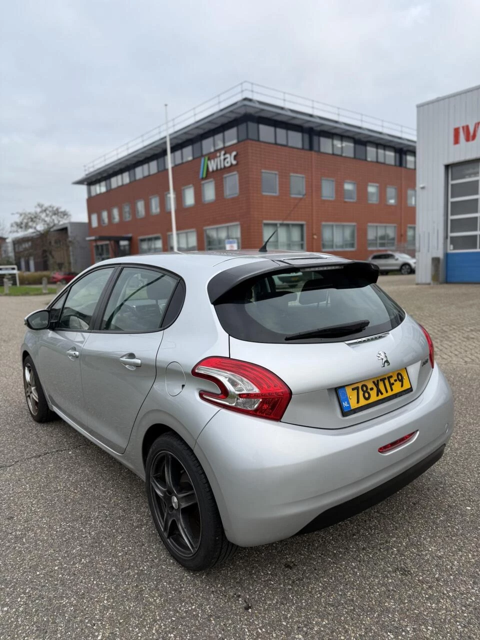 Hoofdafbeelding Peugeot 208