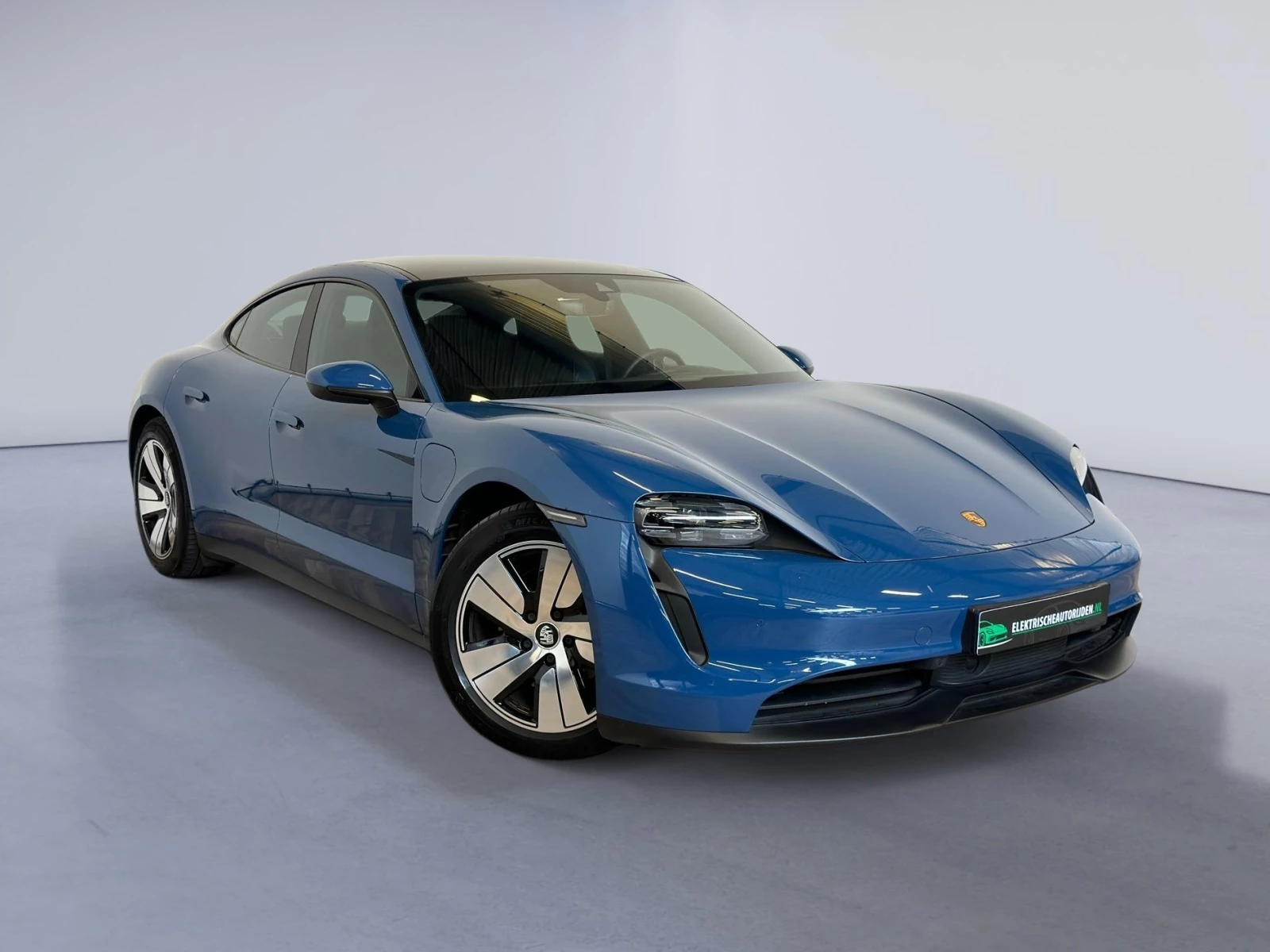 Hoofdafbeelding Porsche Taycan