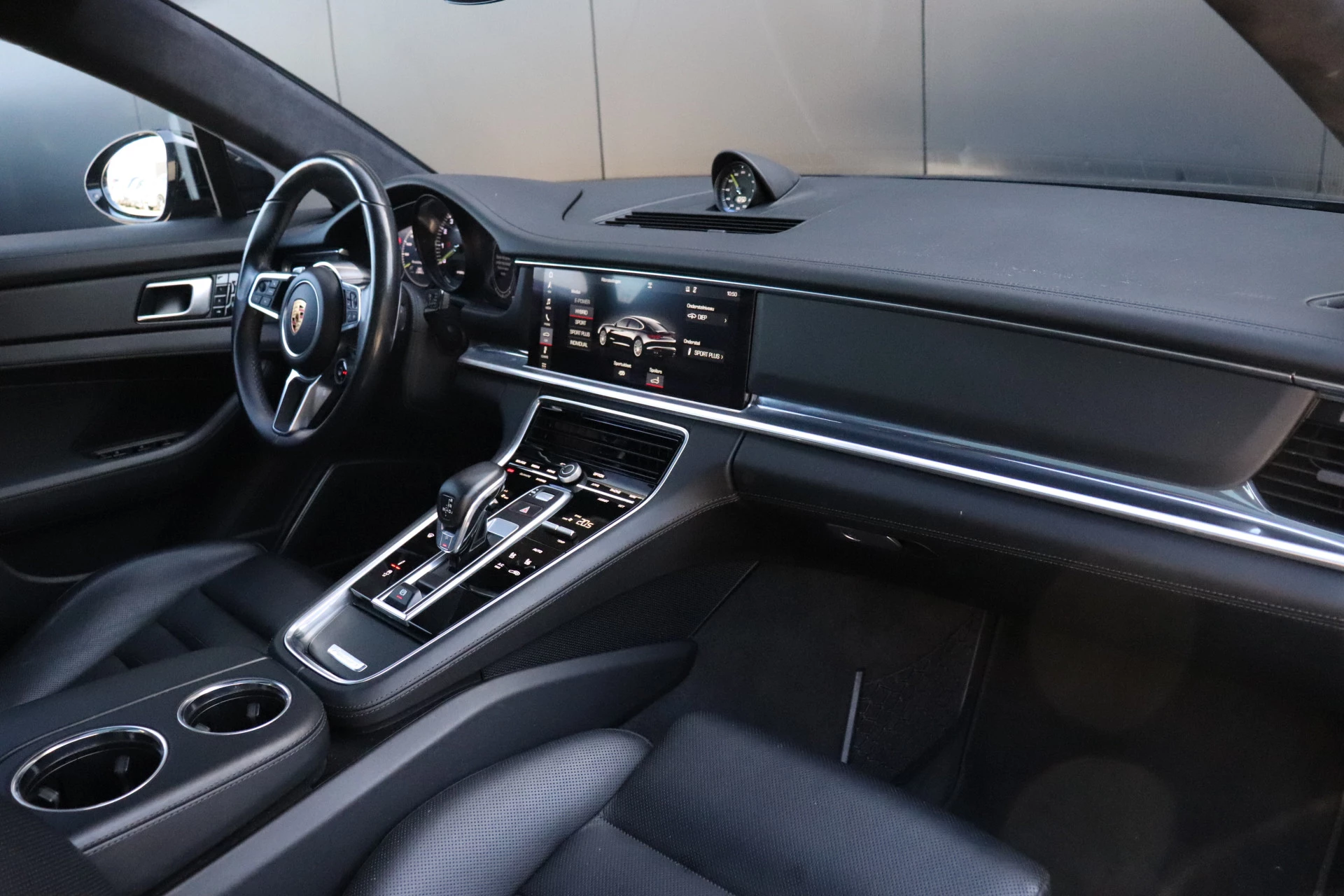 Hoofdafbeelding Porsche Panamera