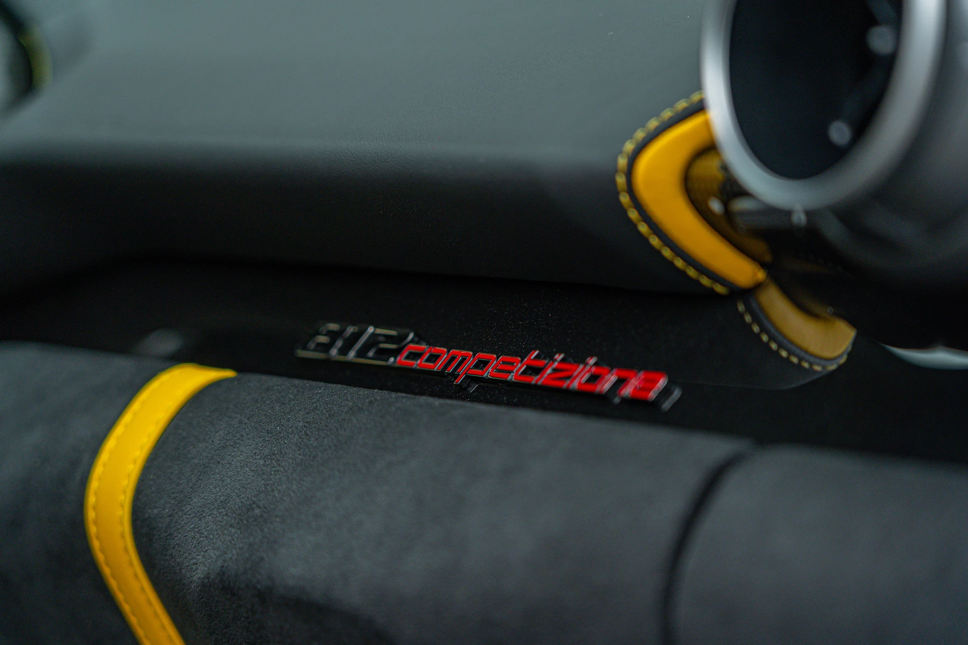 Hoofdafbeelding Ferrari 812 Competizione