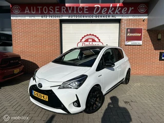 Hoofdafbeelding Toyota Yaris Toyota Yaris 1.5 Hybrid GR-Sport Dealer onderhouden