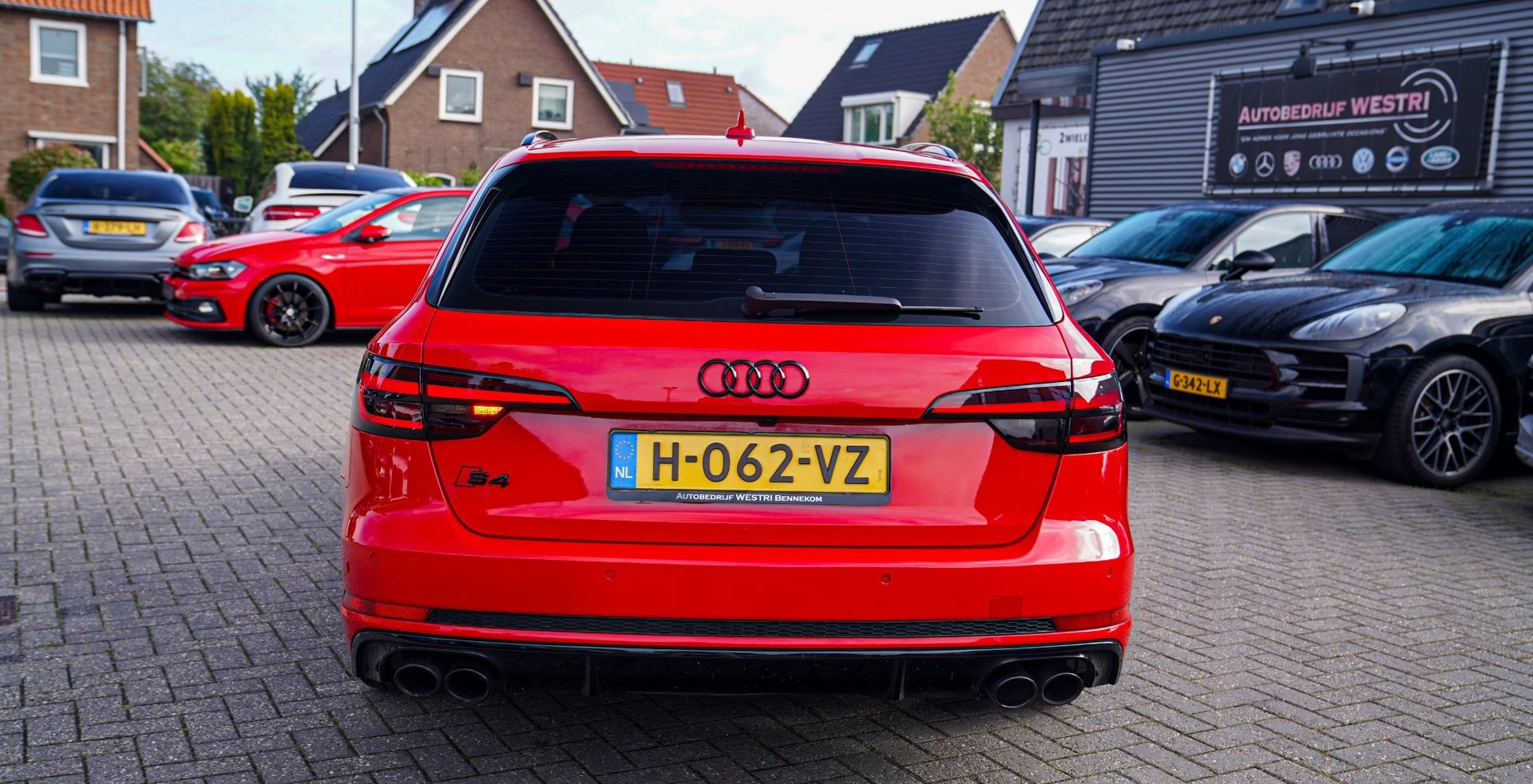 Hoofdafbeelding Audi S4