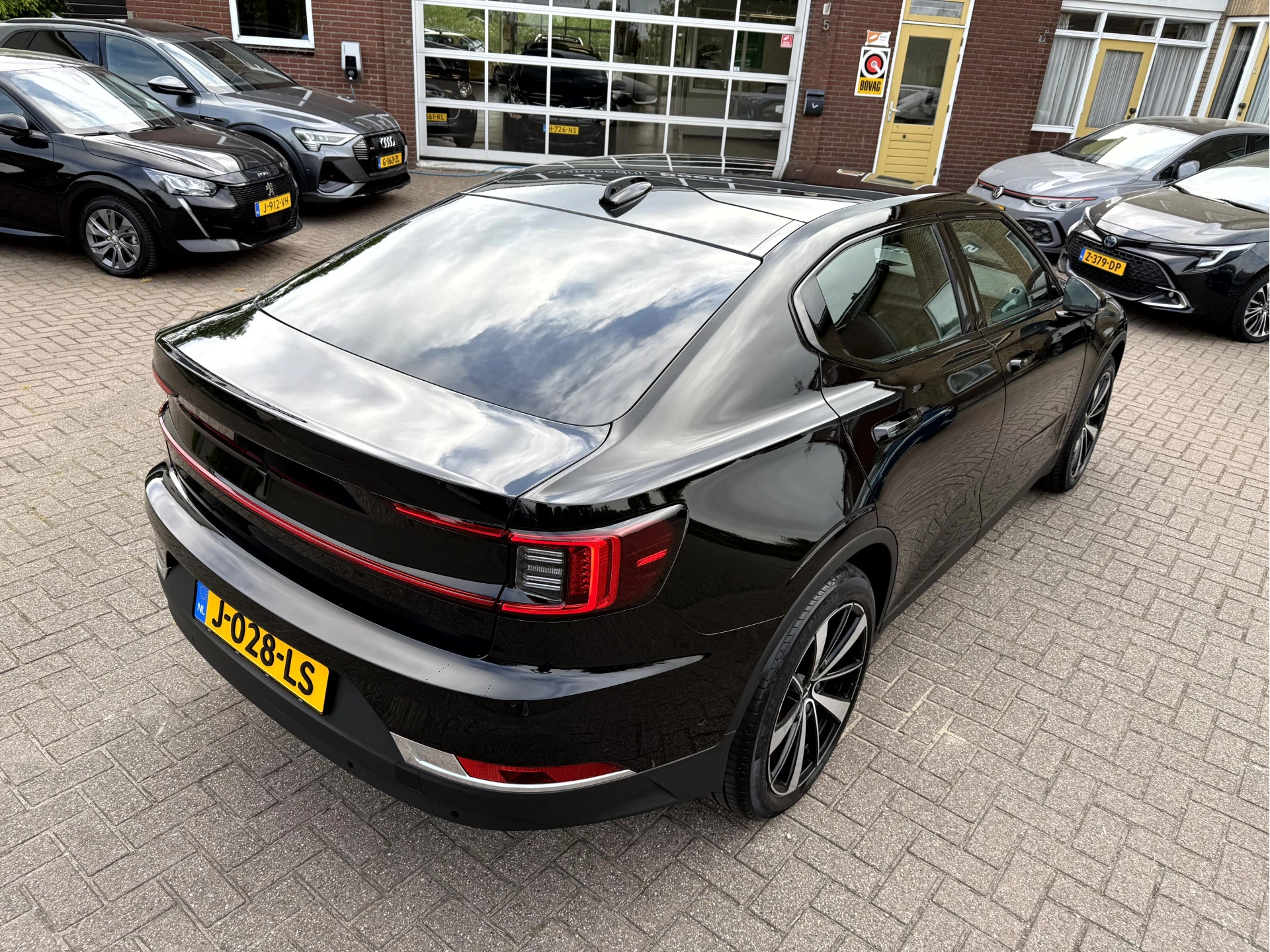 Hoofdafbeelding Polestar 2