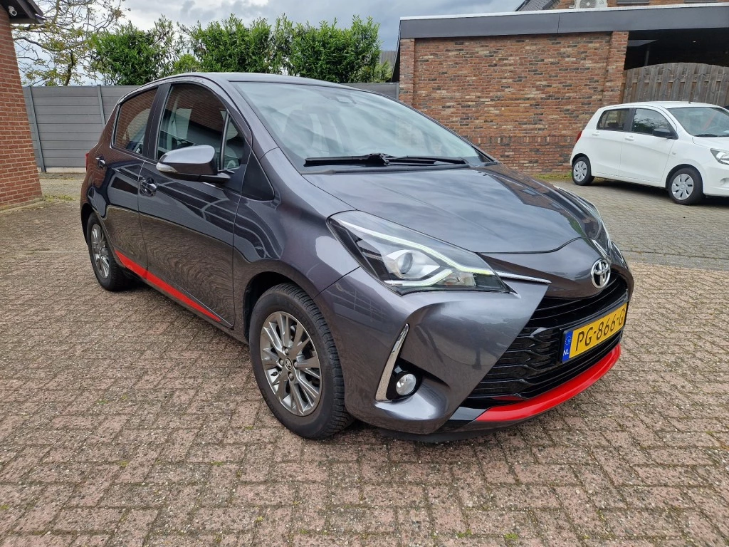 Hoofdafbeelding Toyota Yaris