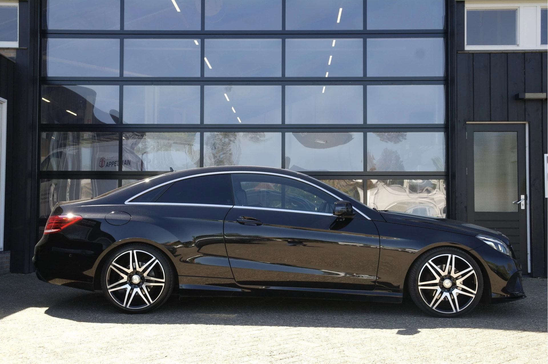 Hoofdafbeelding Mercedes-Benz E-Klasse