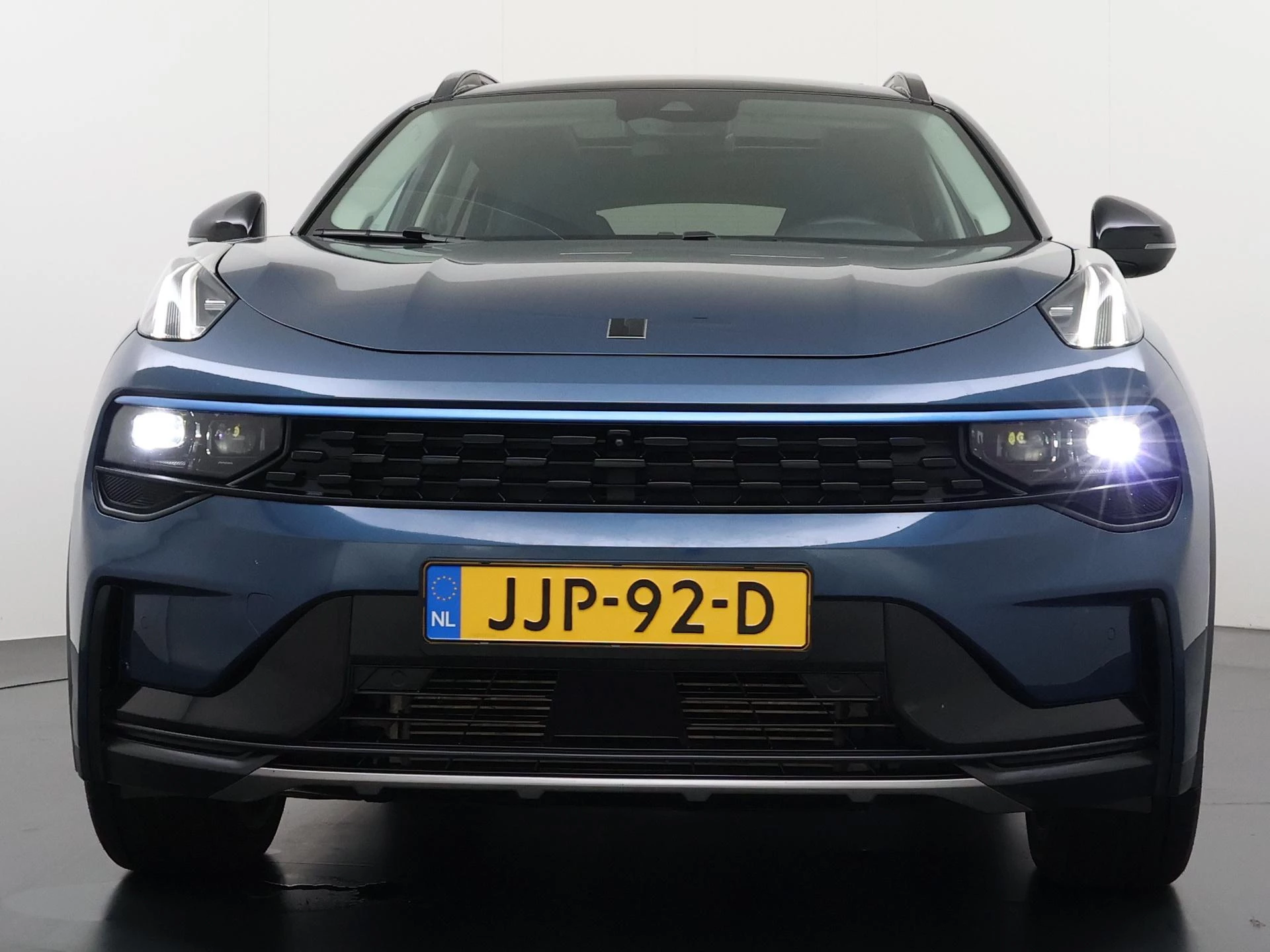 Hoofdafbeelding Lynk & Co 01