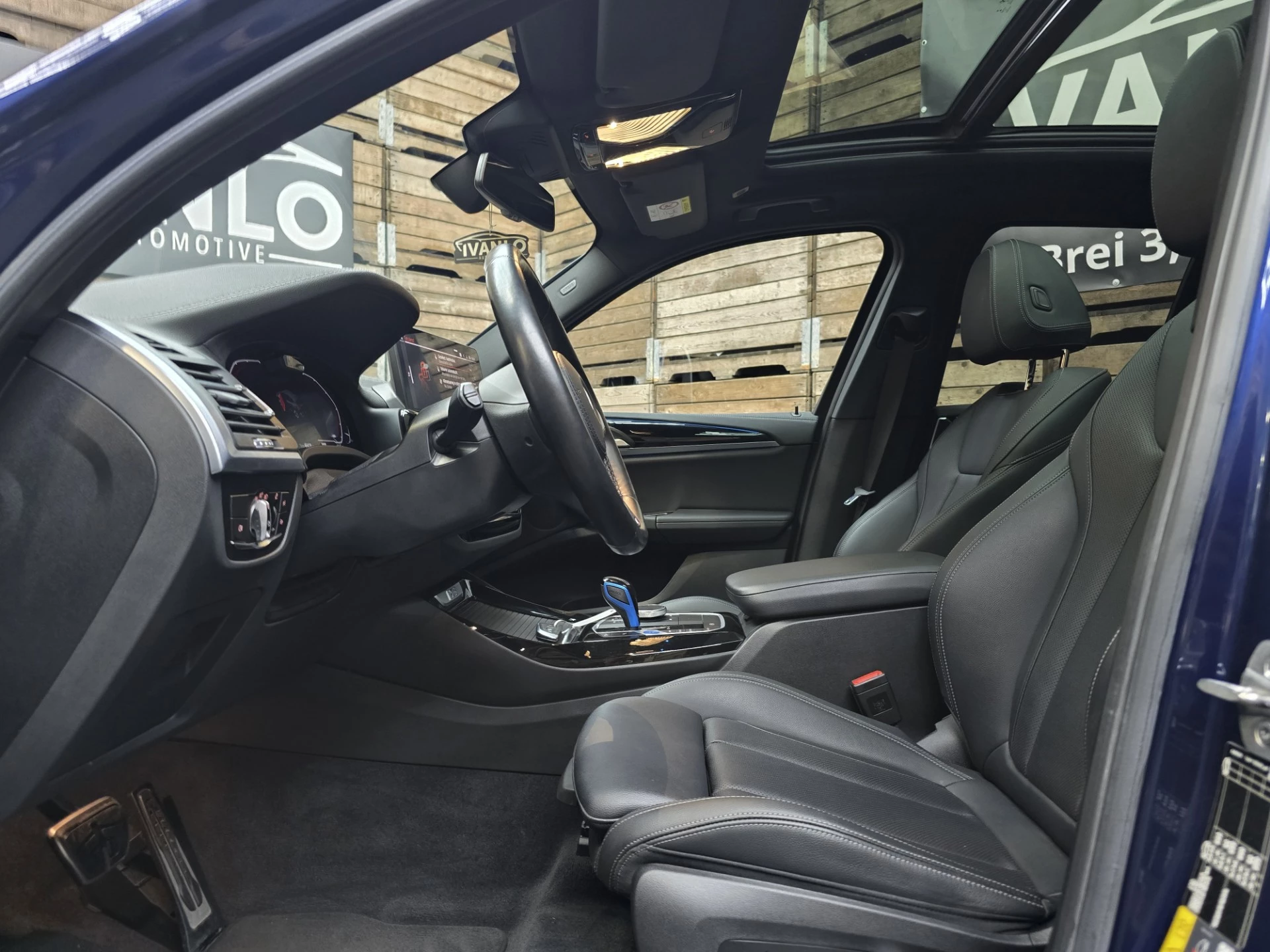 Hoofdafbeelding BMW iX3