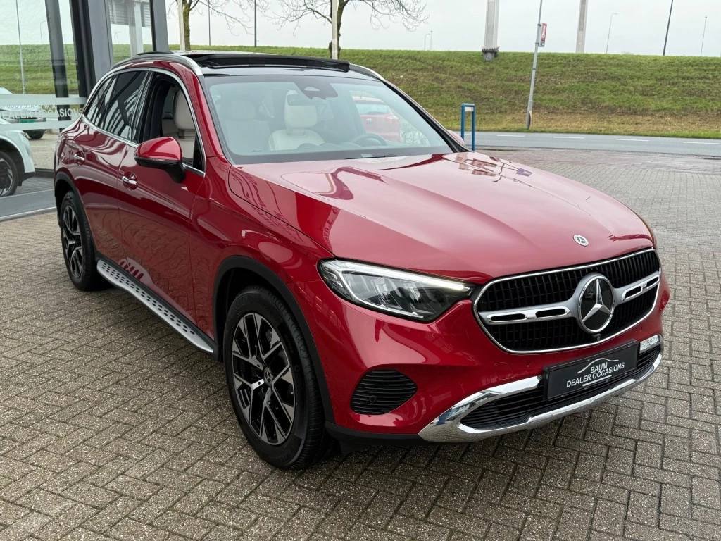 Hoofdafbeelding Mercedes-Benz GLC
