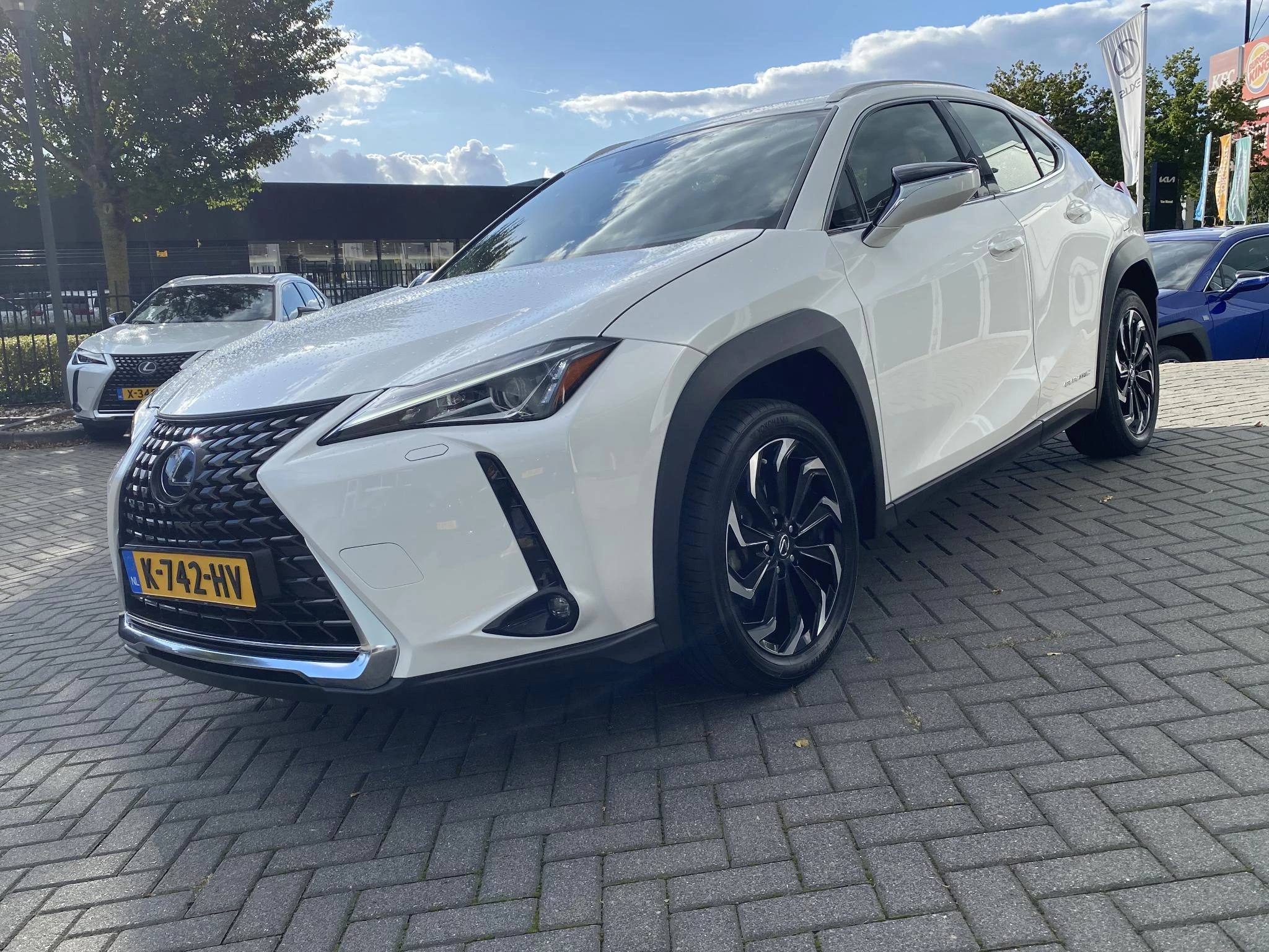 Hoofdafbeelding Lexus UX