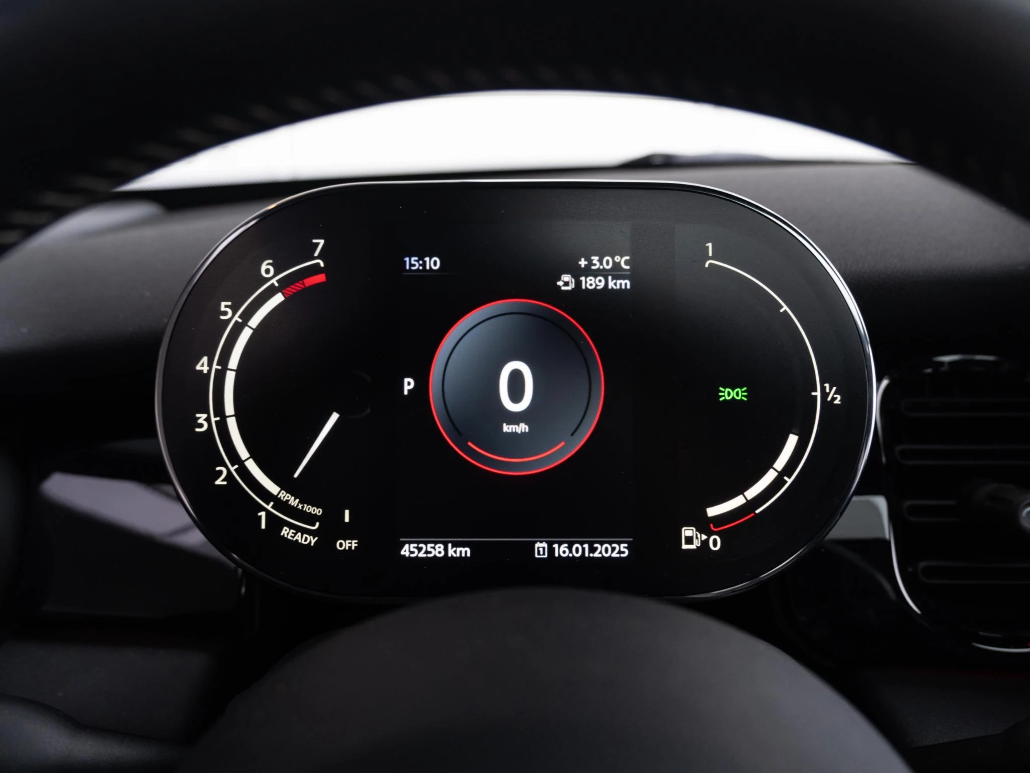 Hoofdafbeelding MINI 5-deurs