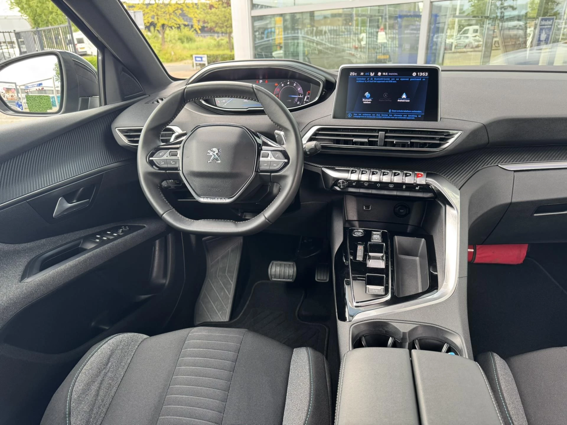 Hoofdafbeelding Peugeot 5008