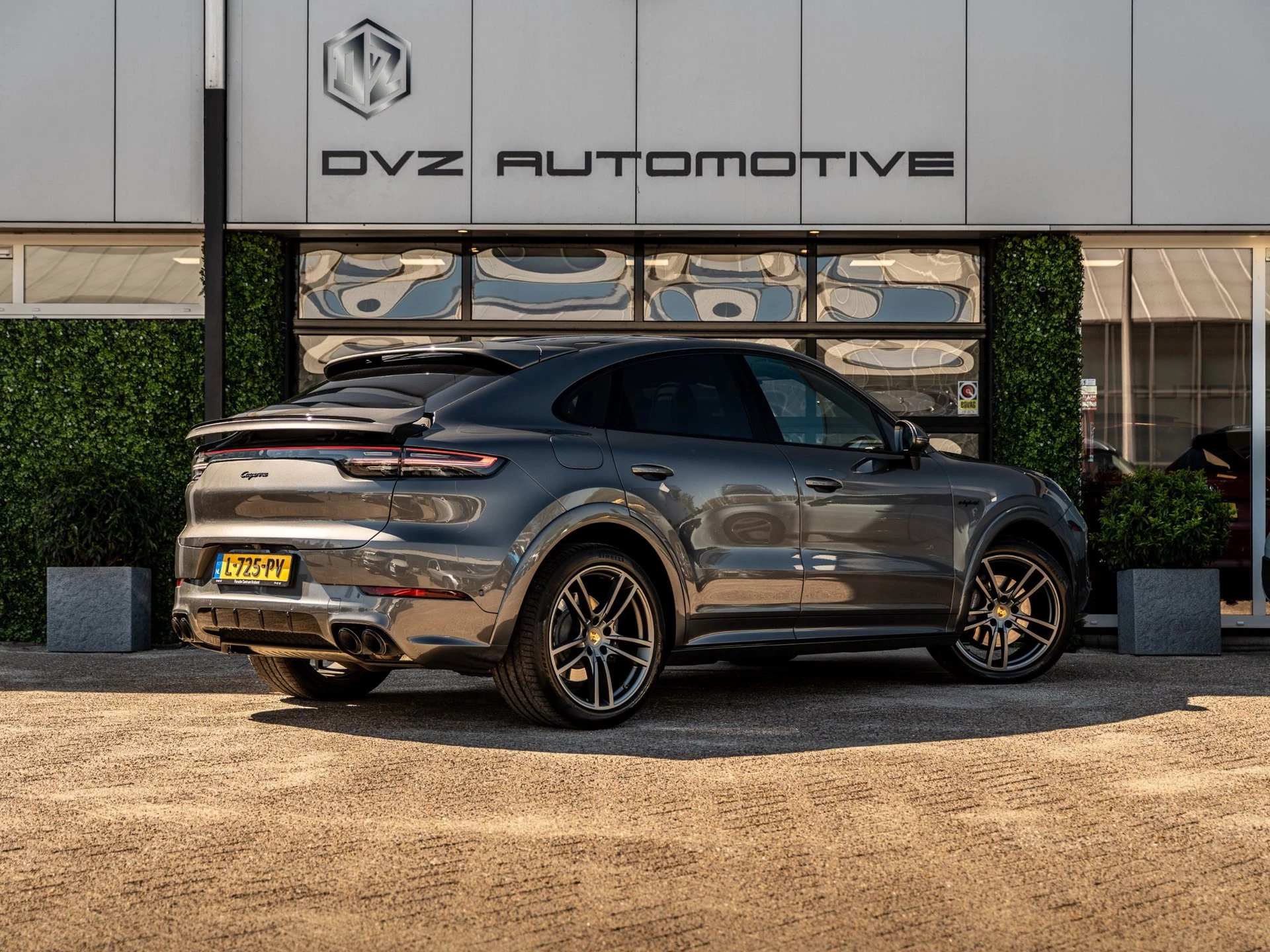 Hoofdafbeelding Porsche Cayenne