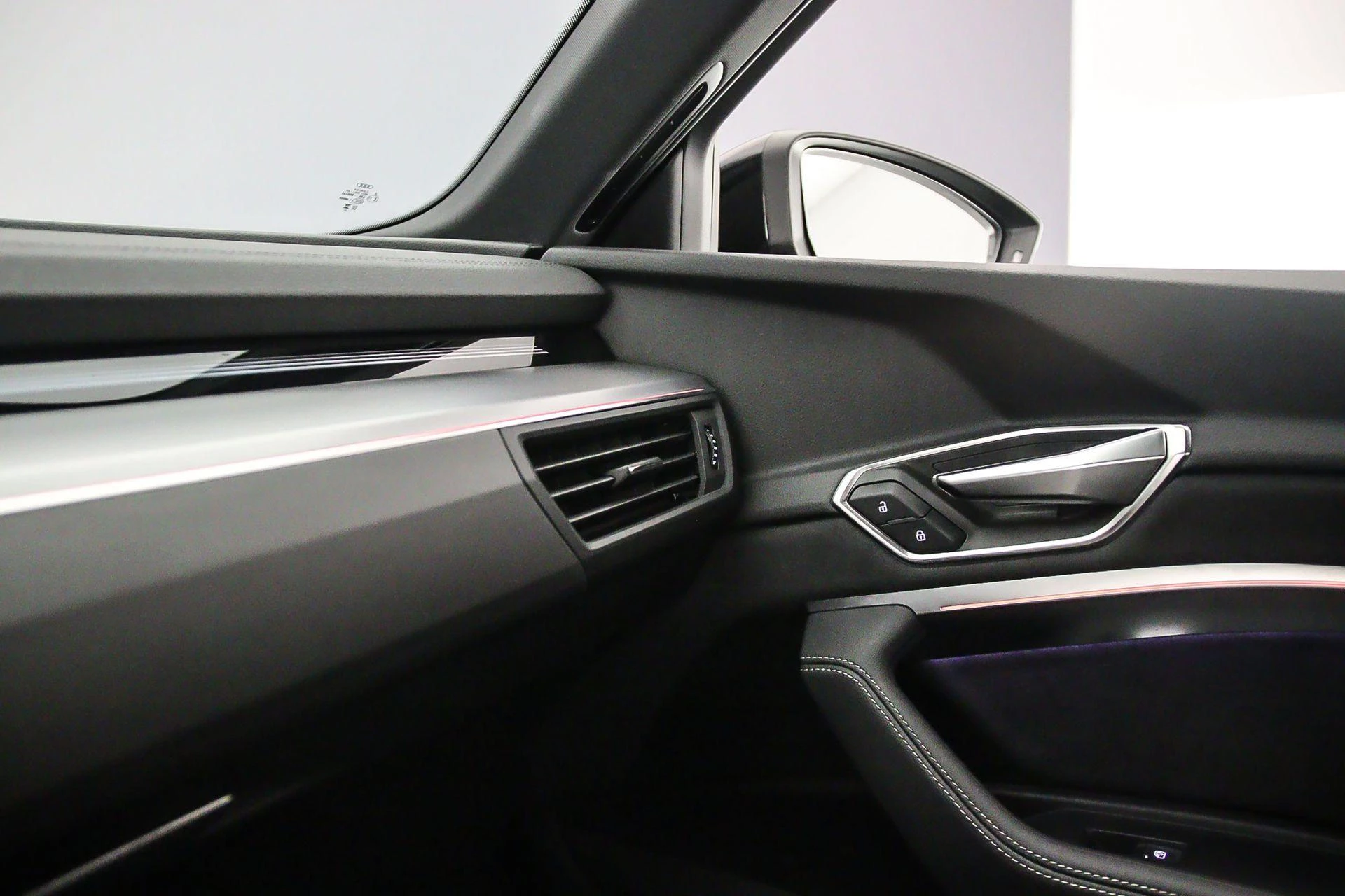 Hoofdafbeelding Audi Q8 e-tron