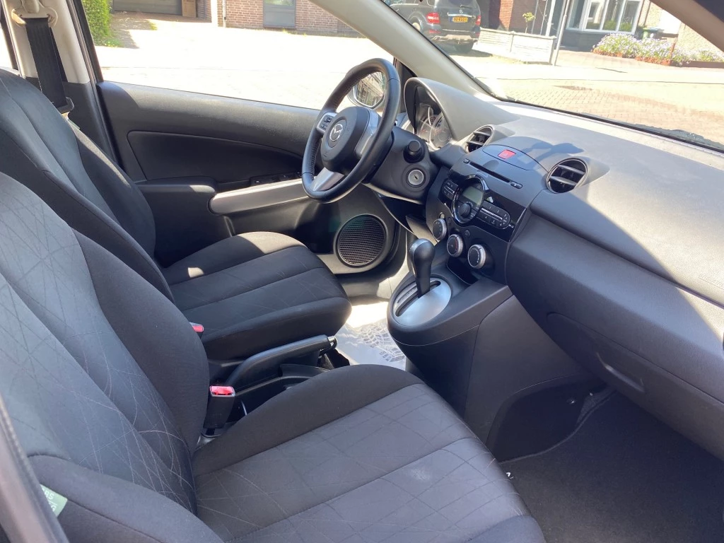 Hoofdafbeelding Mazda 2