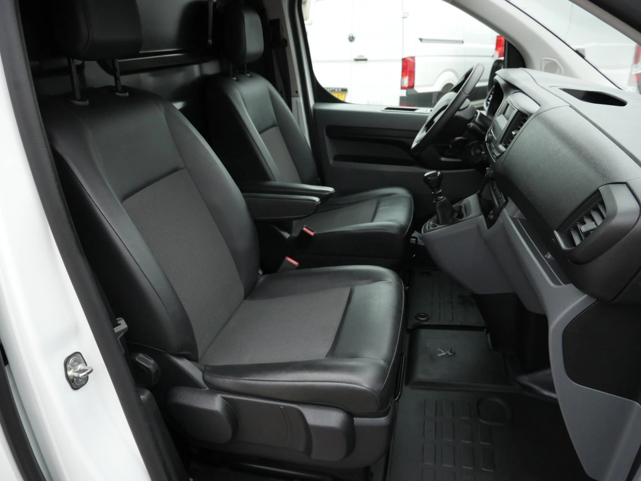 Hoofdafbeelding Peugeot Expert