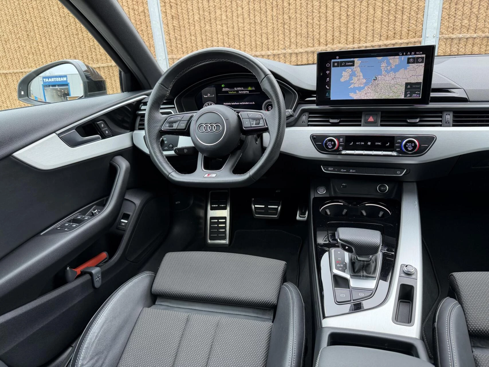 Hoofdafbeelding Audi A4