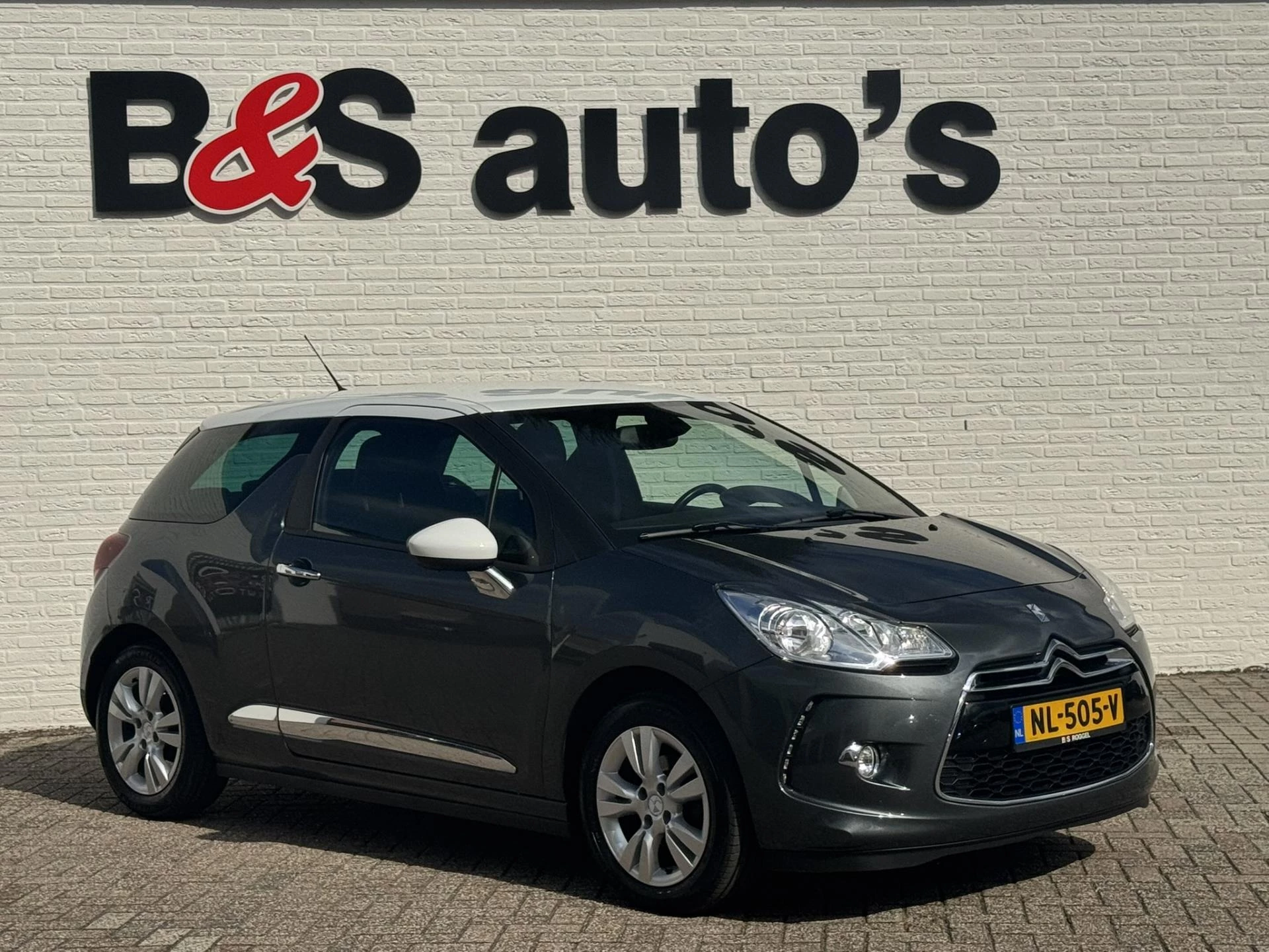 Hoofdafbeelding DS DS 3