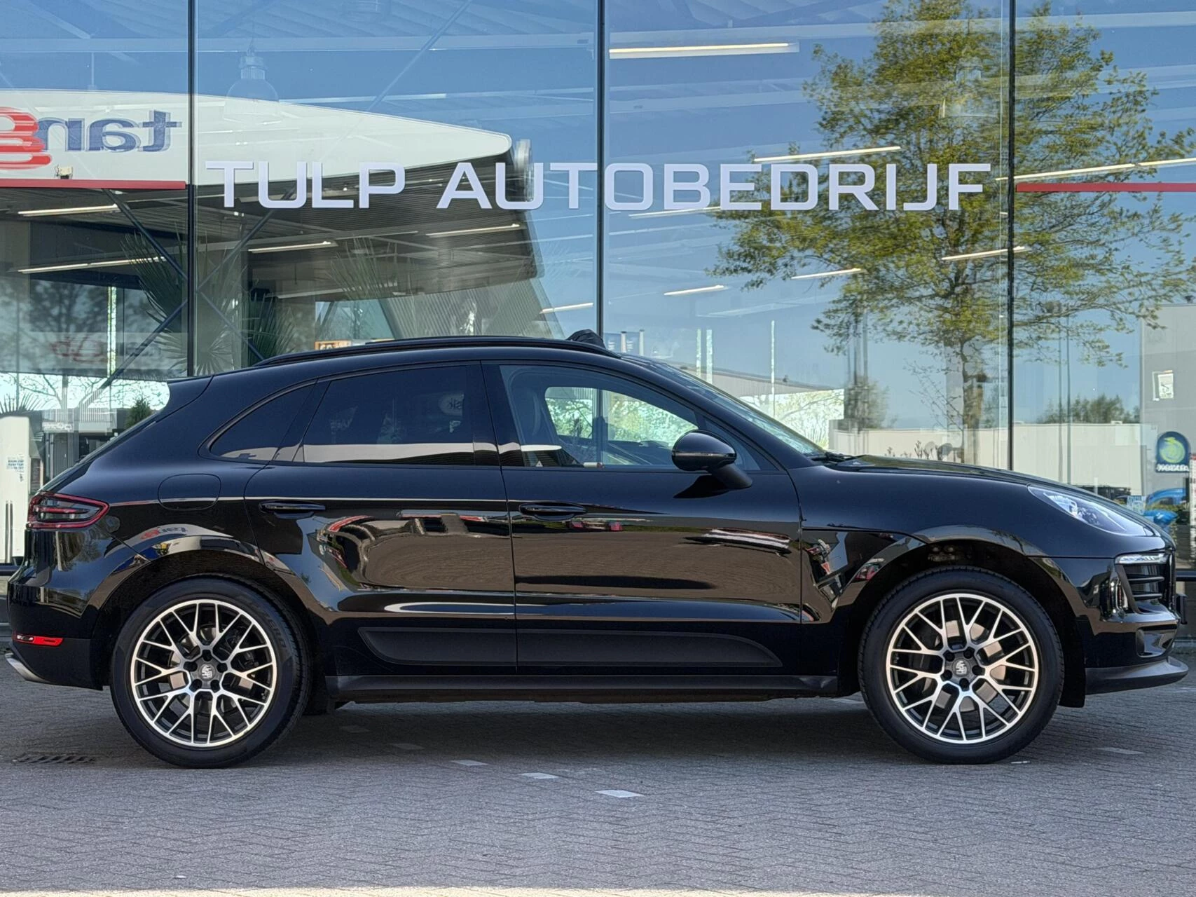 Hoofdafbeelding Porsche Macan