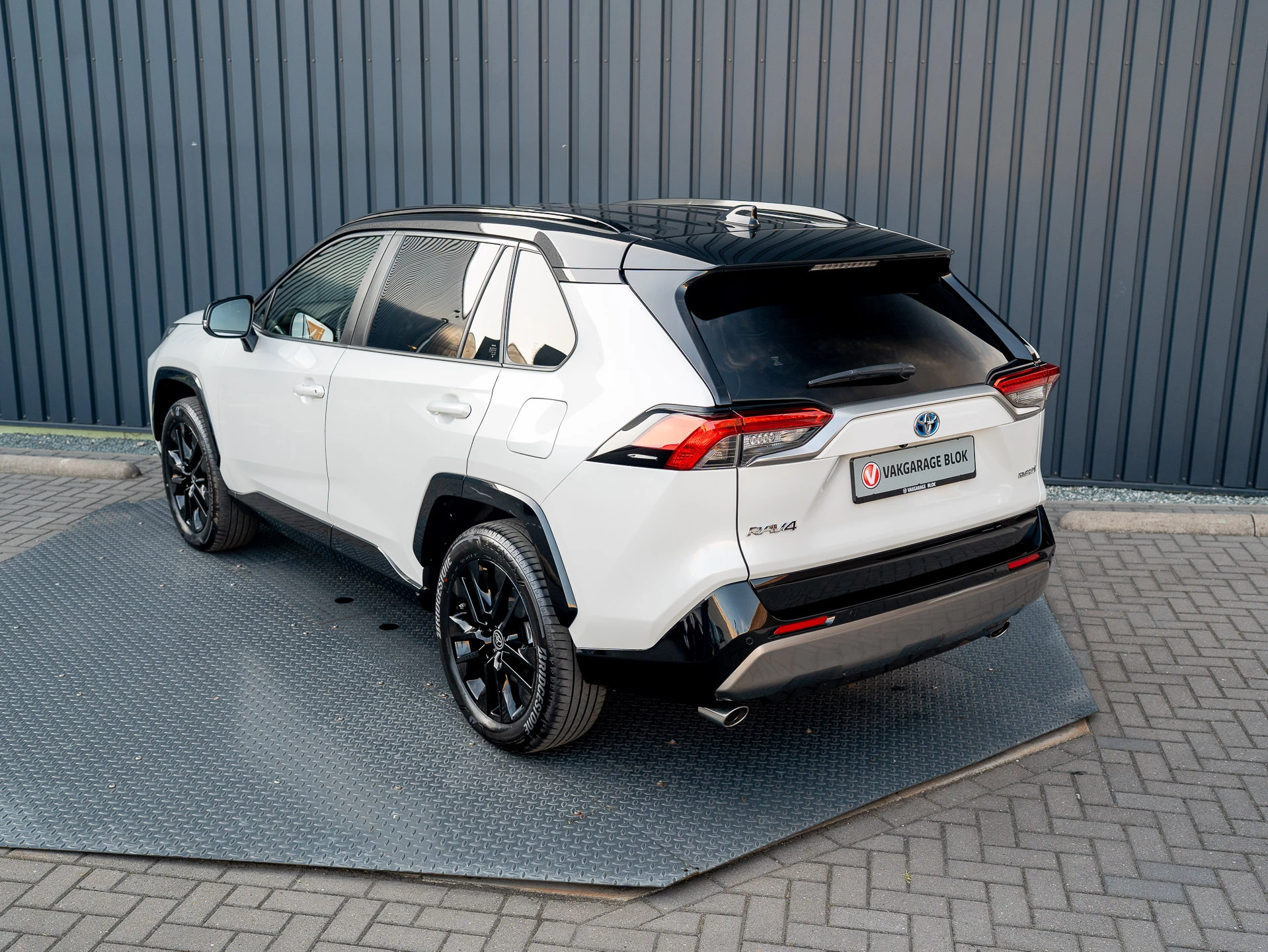 Hoofdafbeelding Toyota RAV4