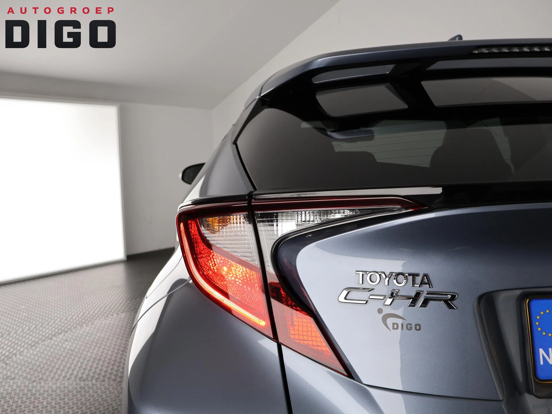 Hoofdafbeelding Toyota C-HR