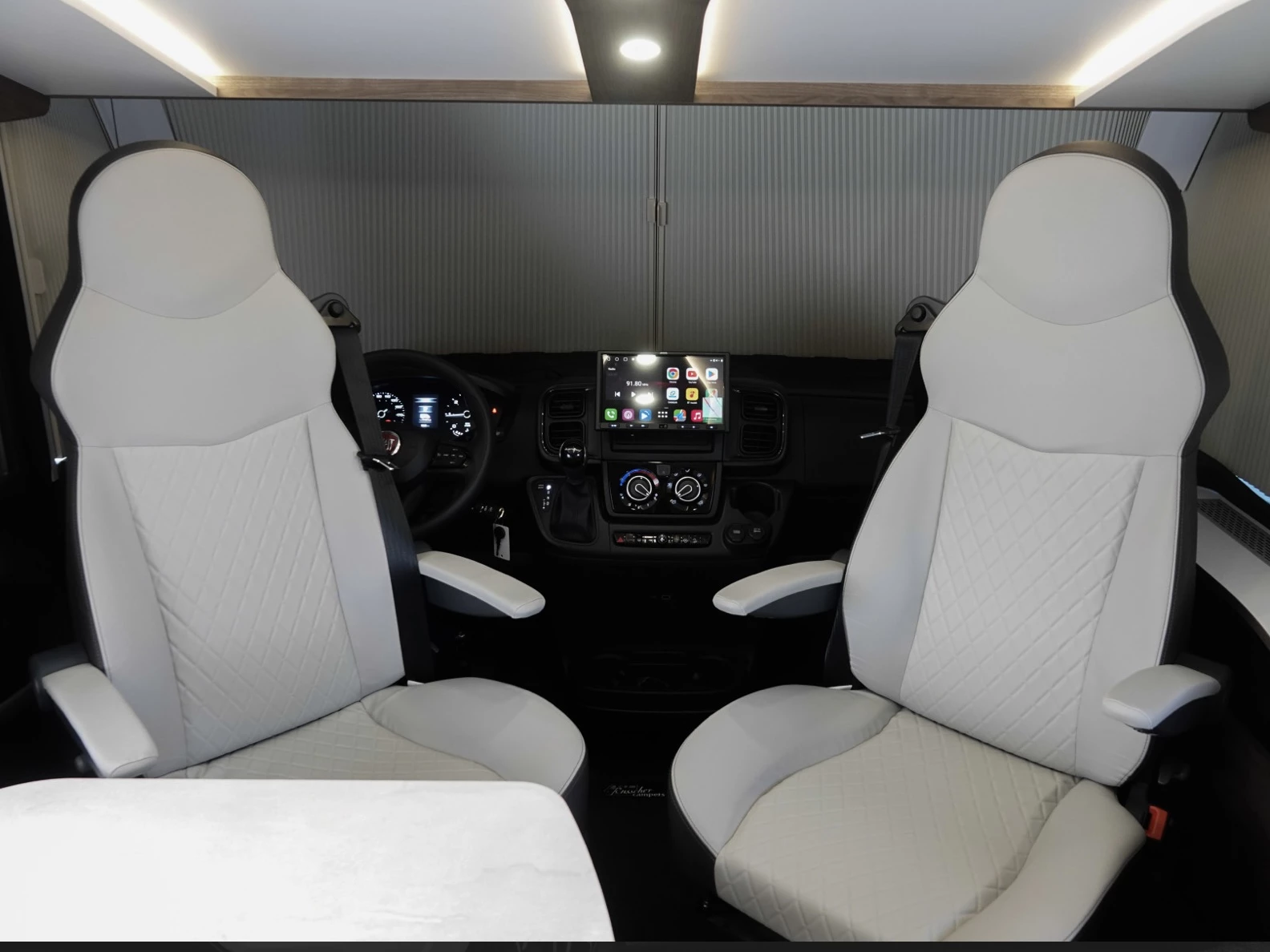 Hoofdafbeelding Benimar Amphitryon