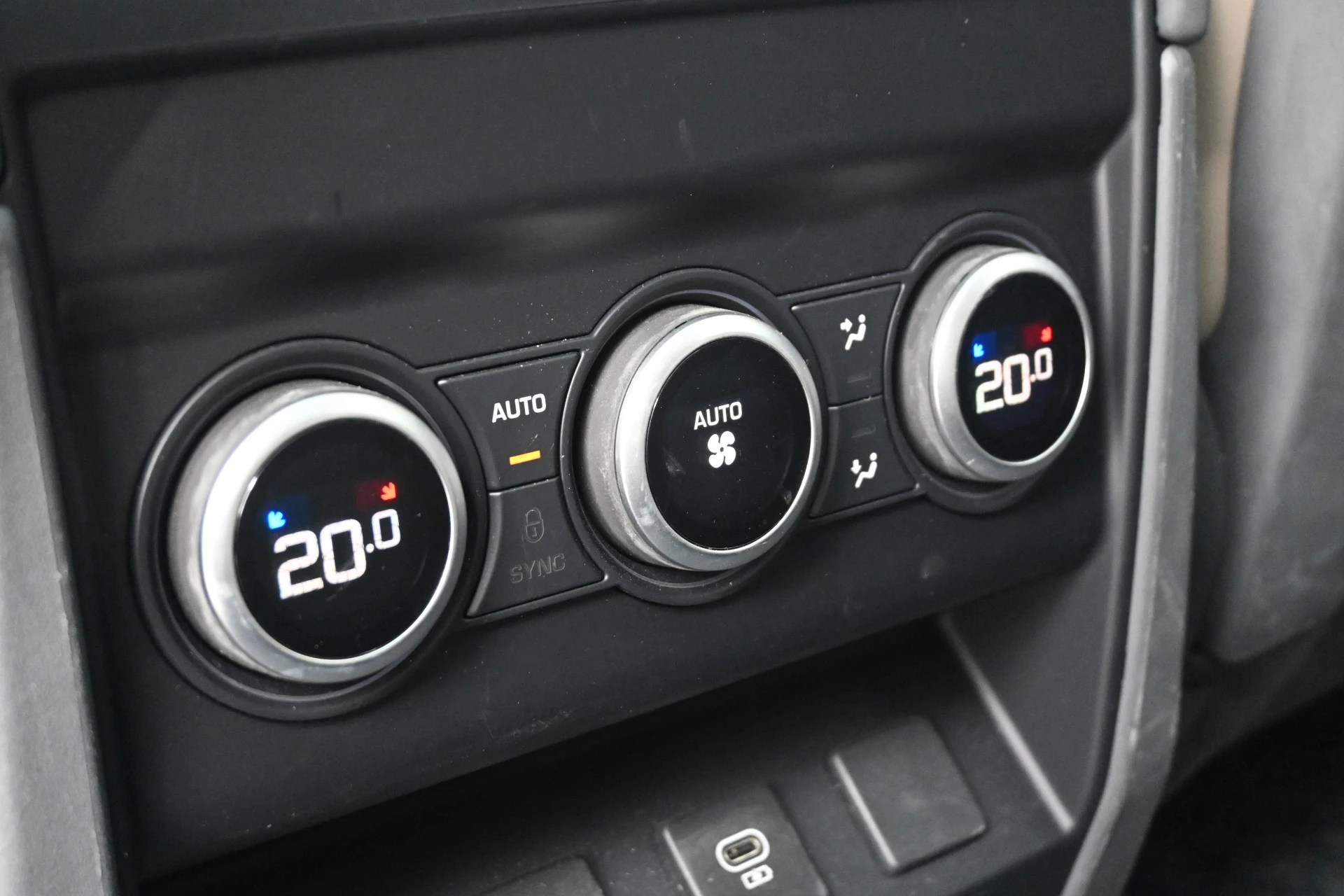 Hoofdafbeelding Land Rover Defender