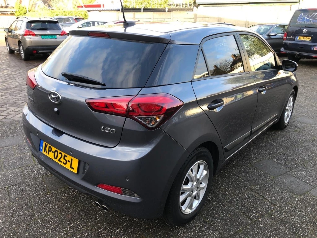 Hoofdafbeelding Hyundai i20