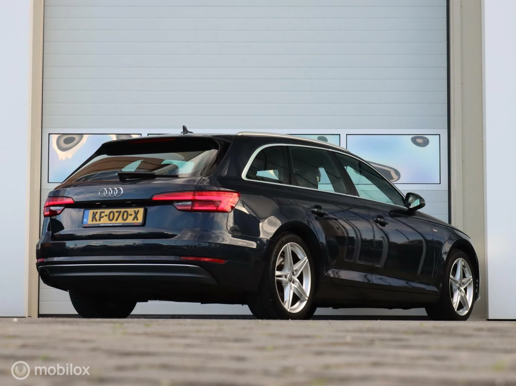 Hoofdafbeelding Audi A4