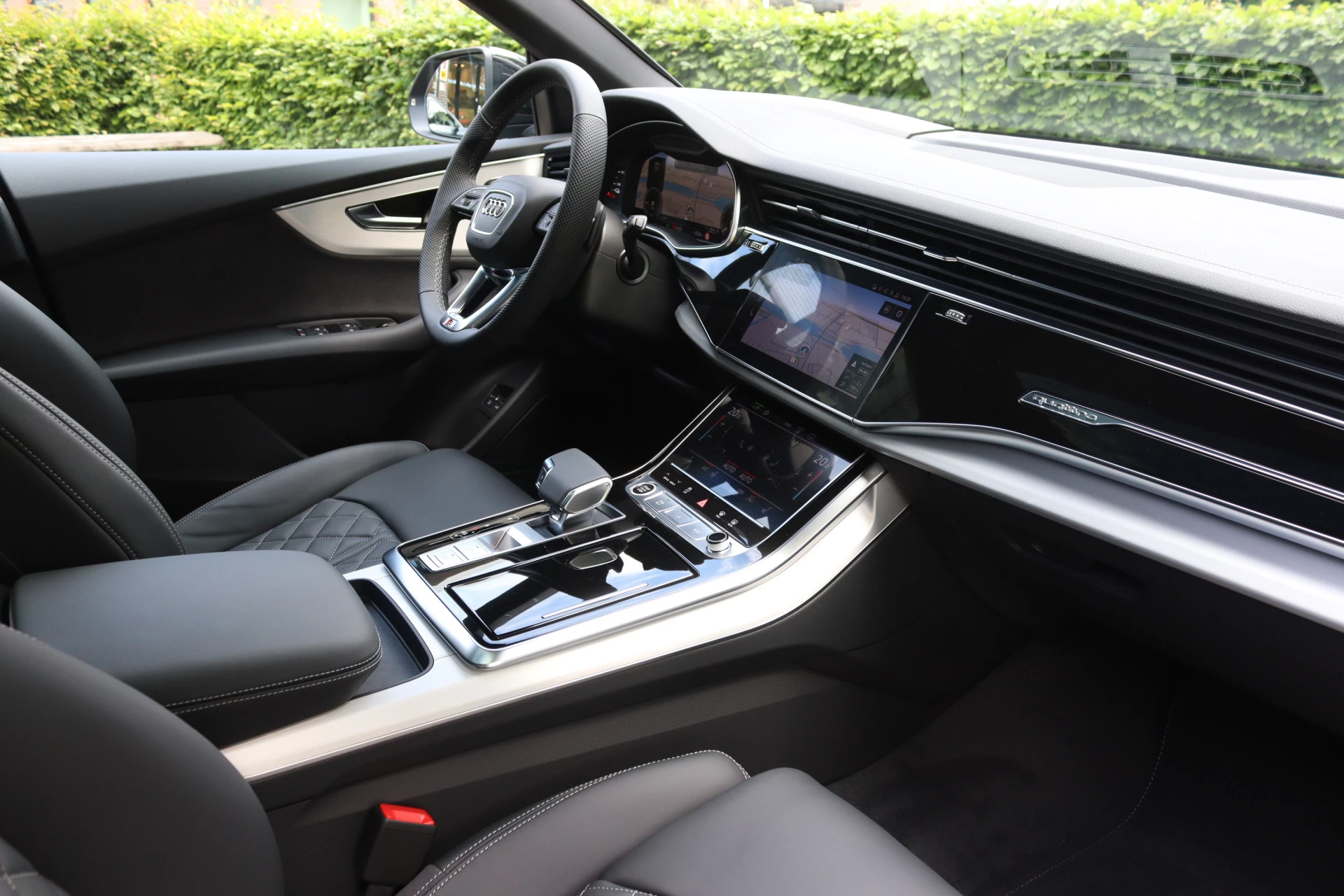 Hoofdafbeelding Audi Q8