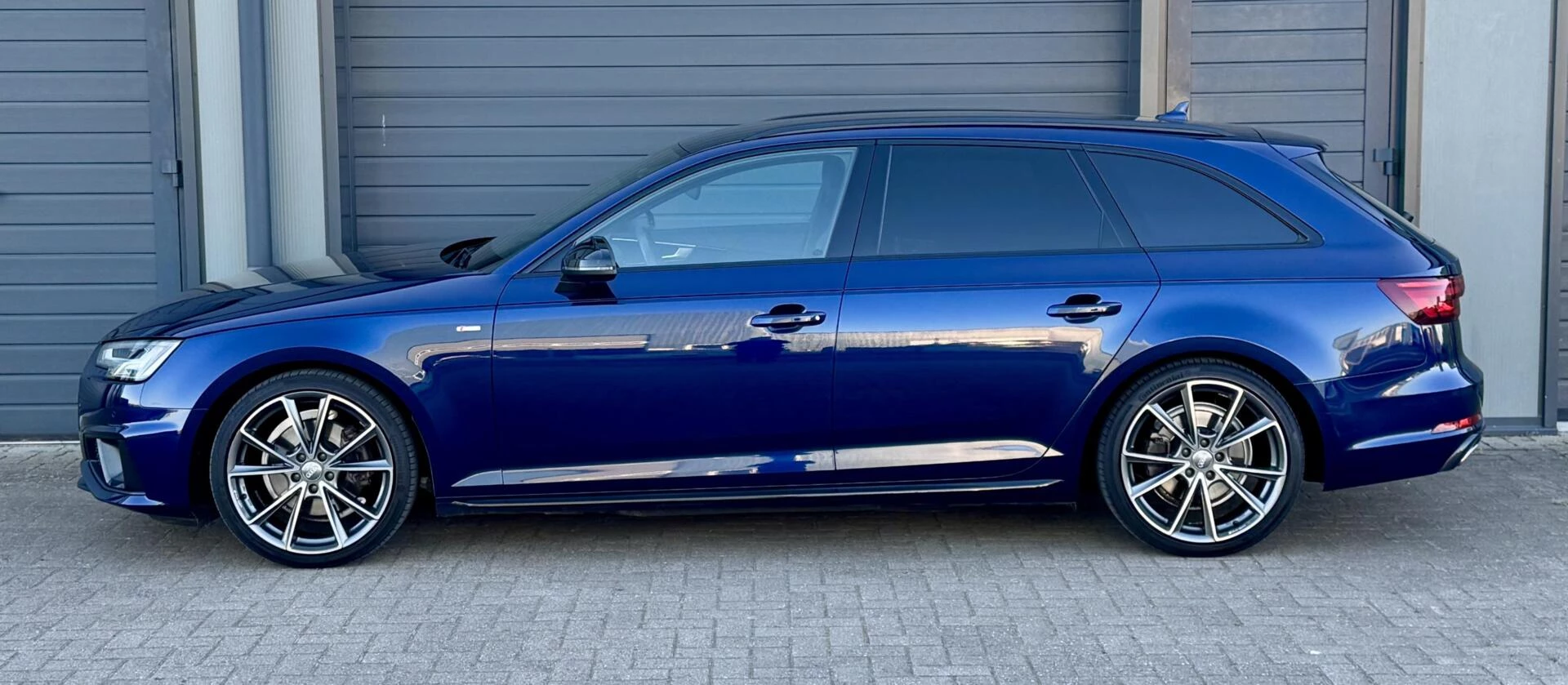 Hoofdafbeelding Audi A4