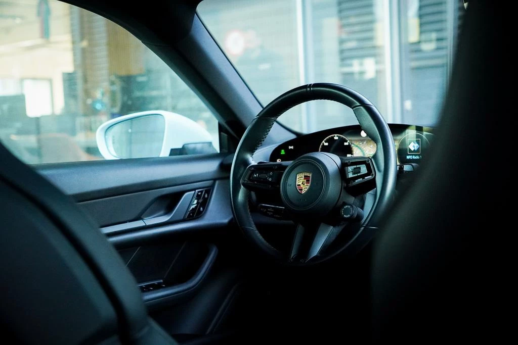 Hoofdafbeelding Porsche Taycan