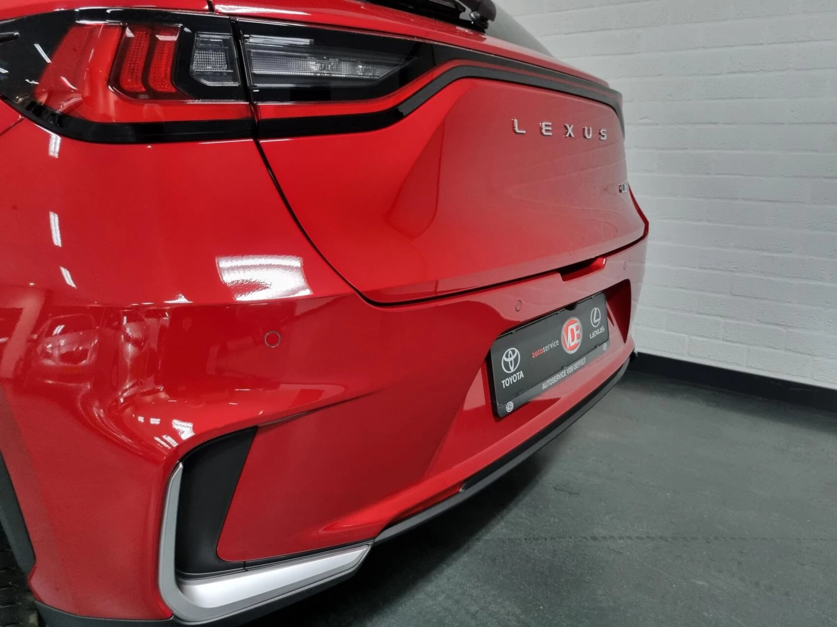 Hoofdafbeelding Lexus LBX