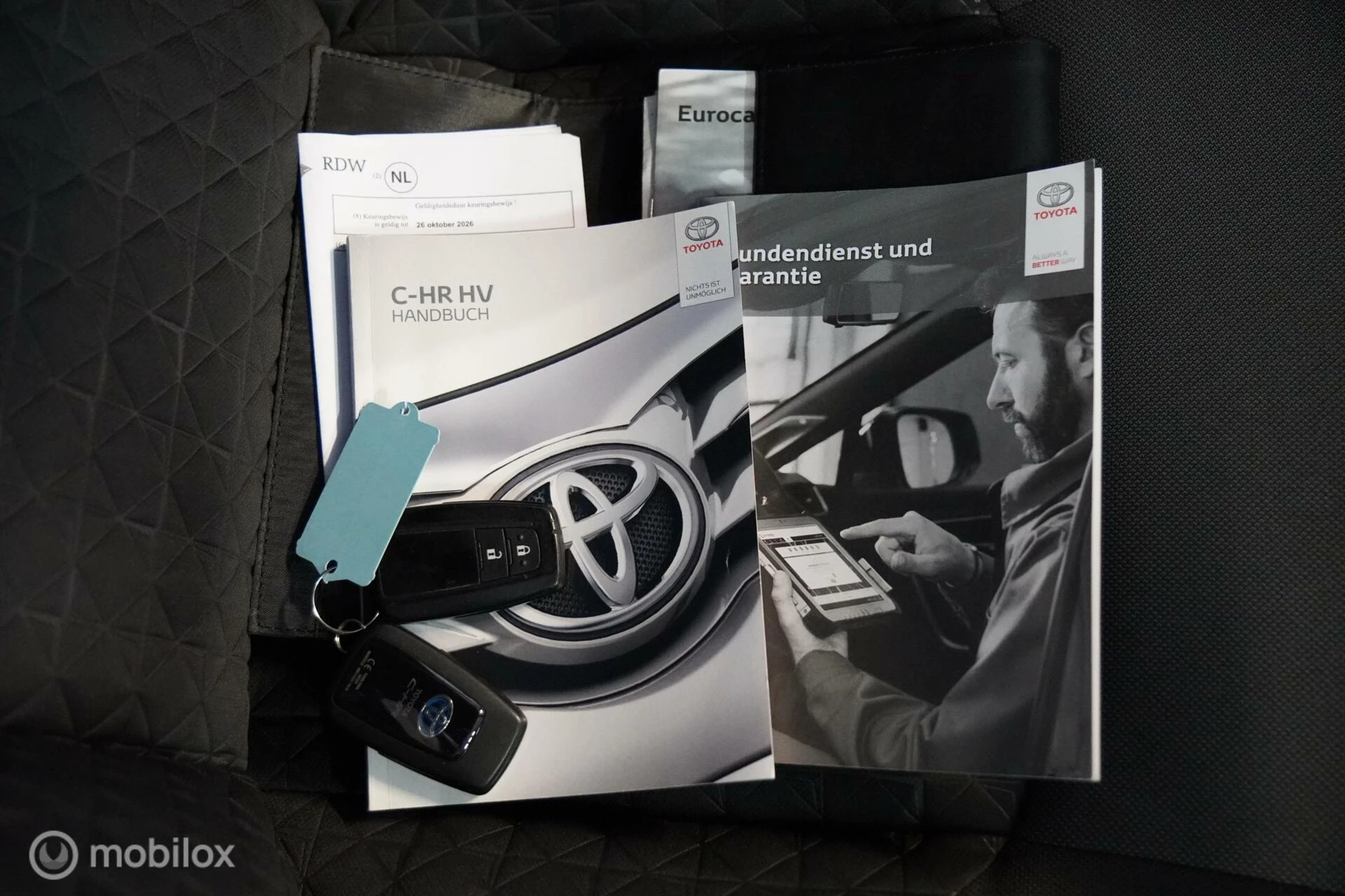 Hoofdafbeelding Toyota C-HR