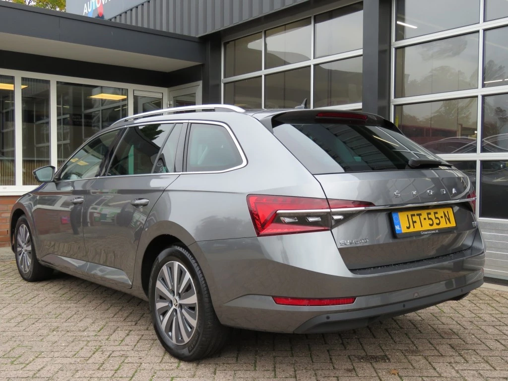 Hoofdafbeelding Škoda Superb