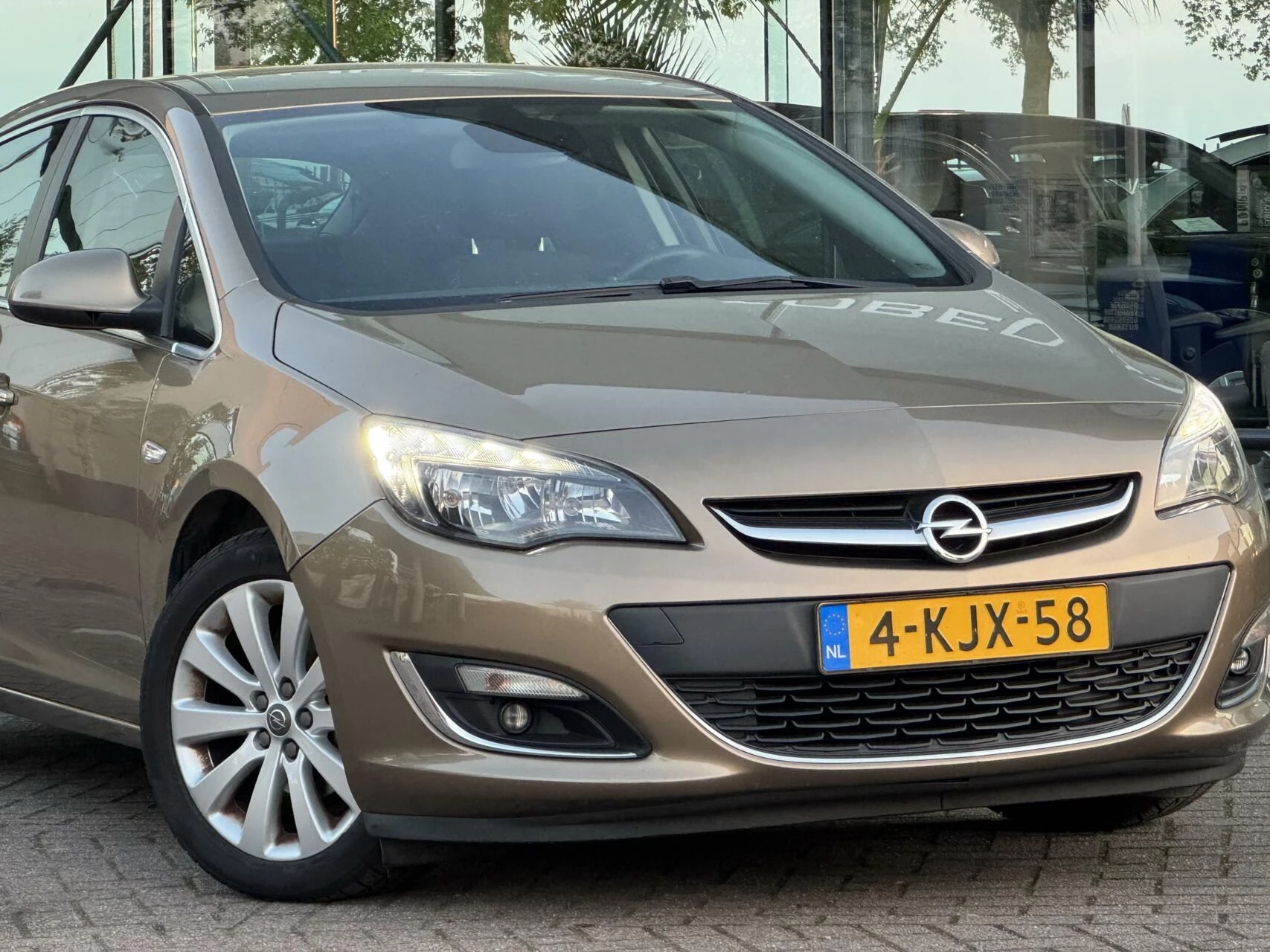 Hoofdafbeelding Opel Astra