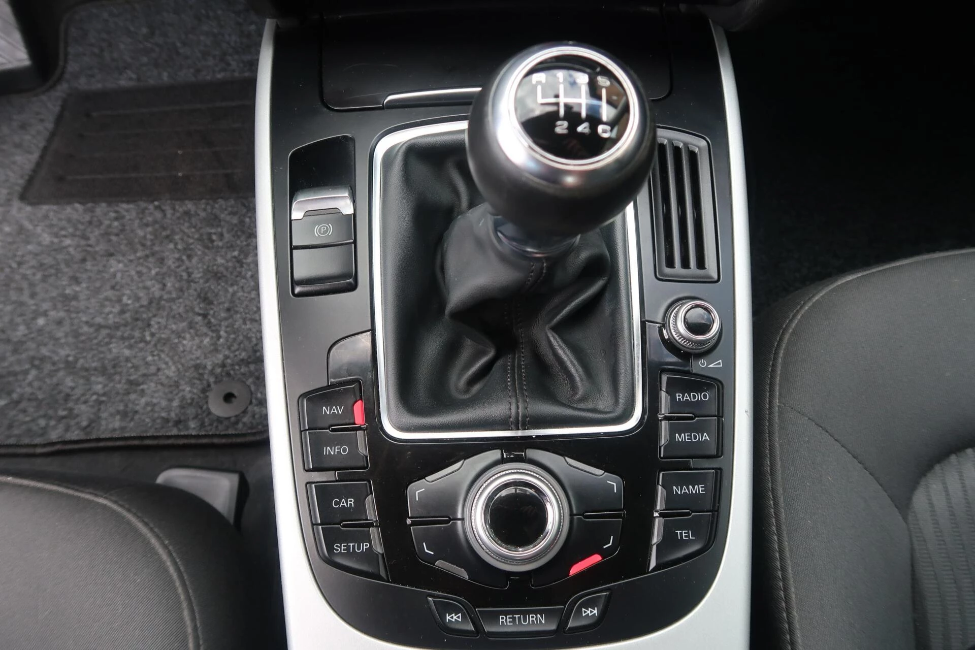 Hoofdafbeelding Audi A4