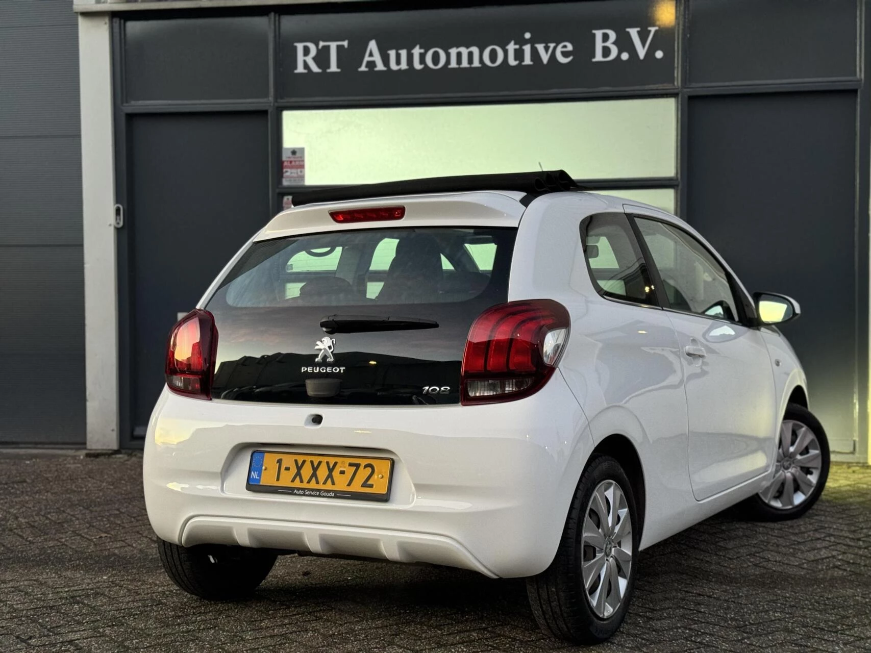 Hoofdafbeelding Peugeot 108