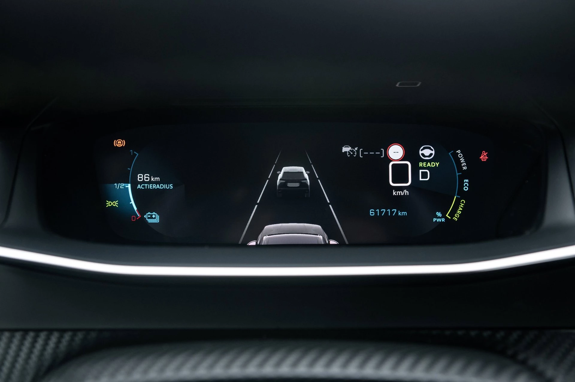 Hoofdafbeelding Peugeot e-2008