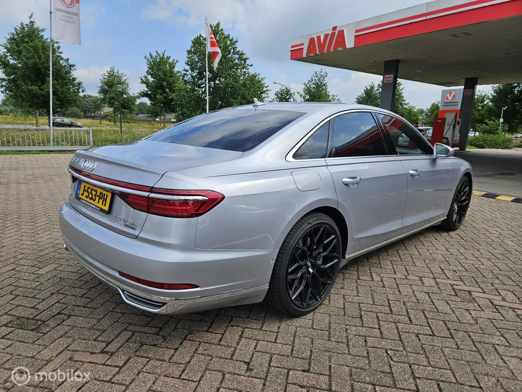 Hoofdafbeelding Audi A8