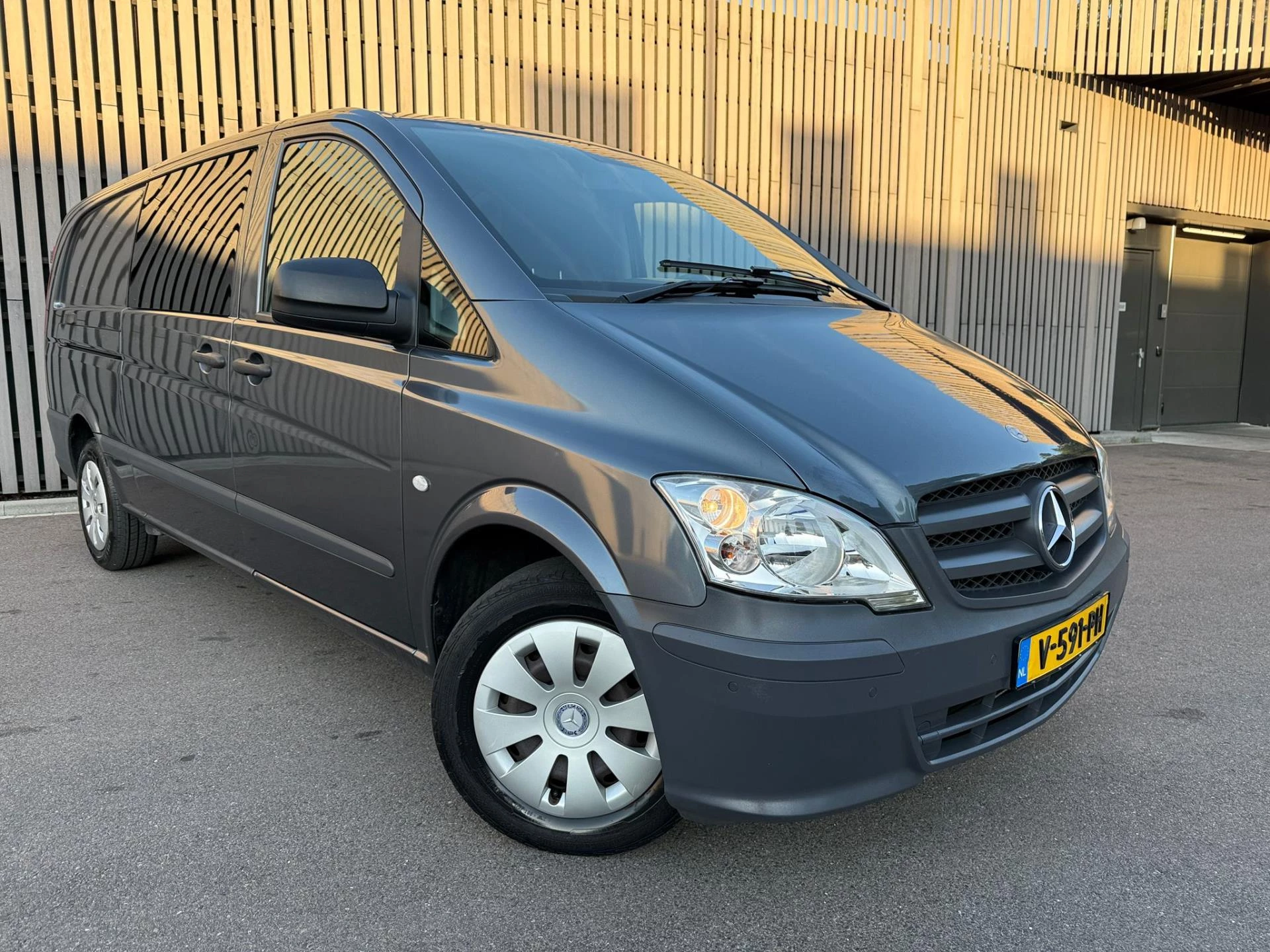 Hoofdafbeelding Mercedes-Benz Vito