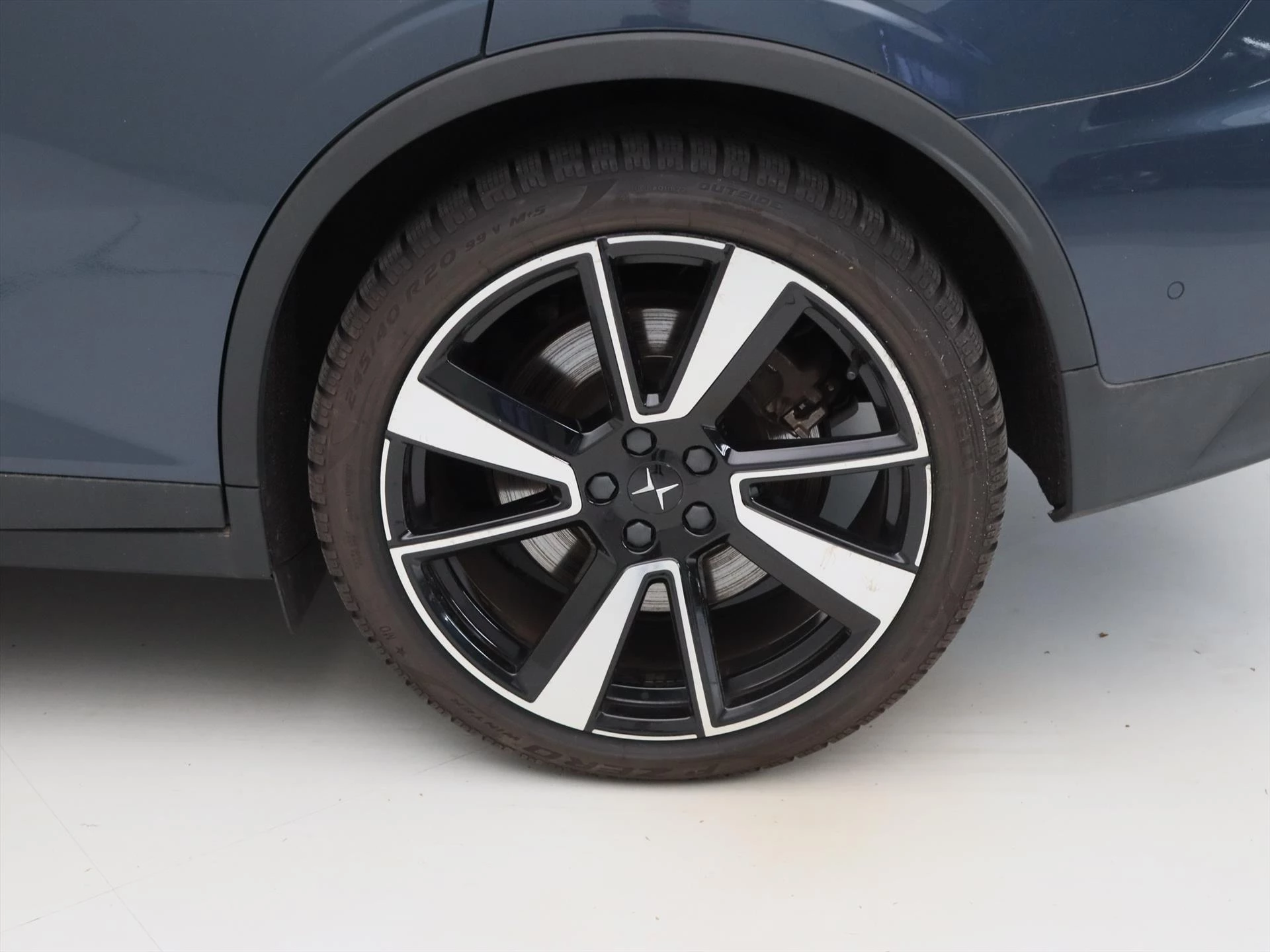 Hoofdafbeelding Polestar 2