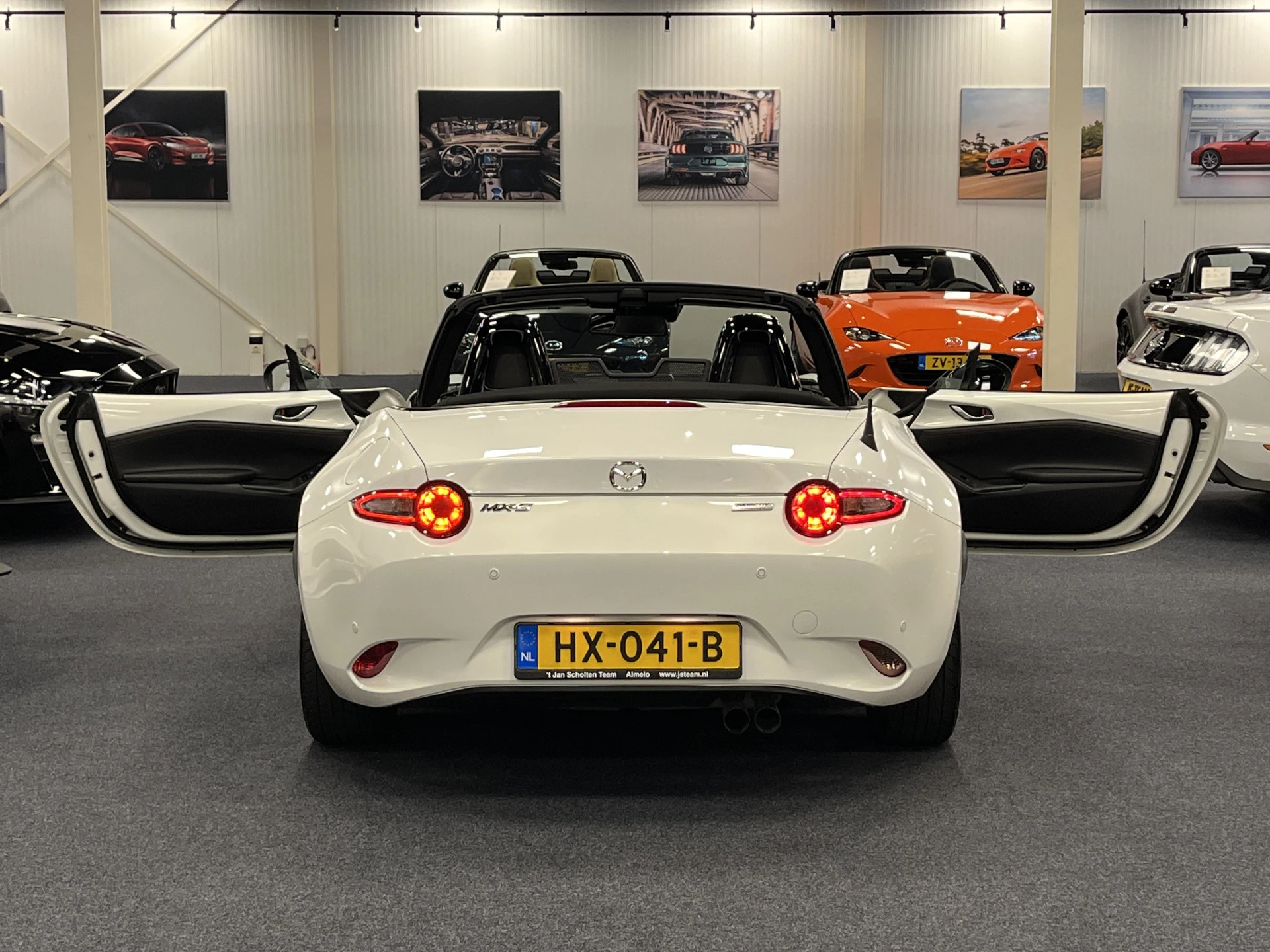 Hoofdafbeelding Mazda MX-5