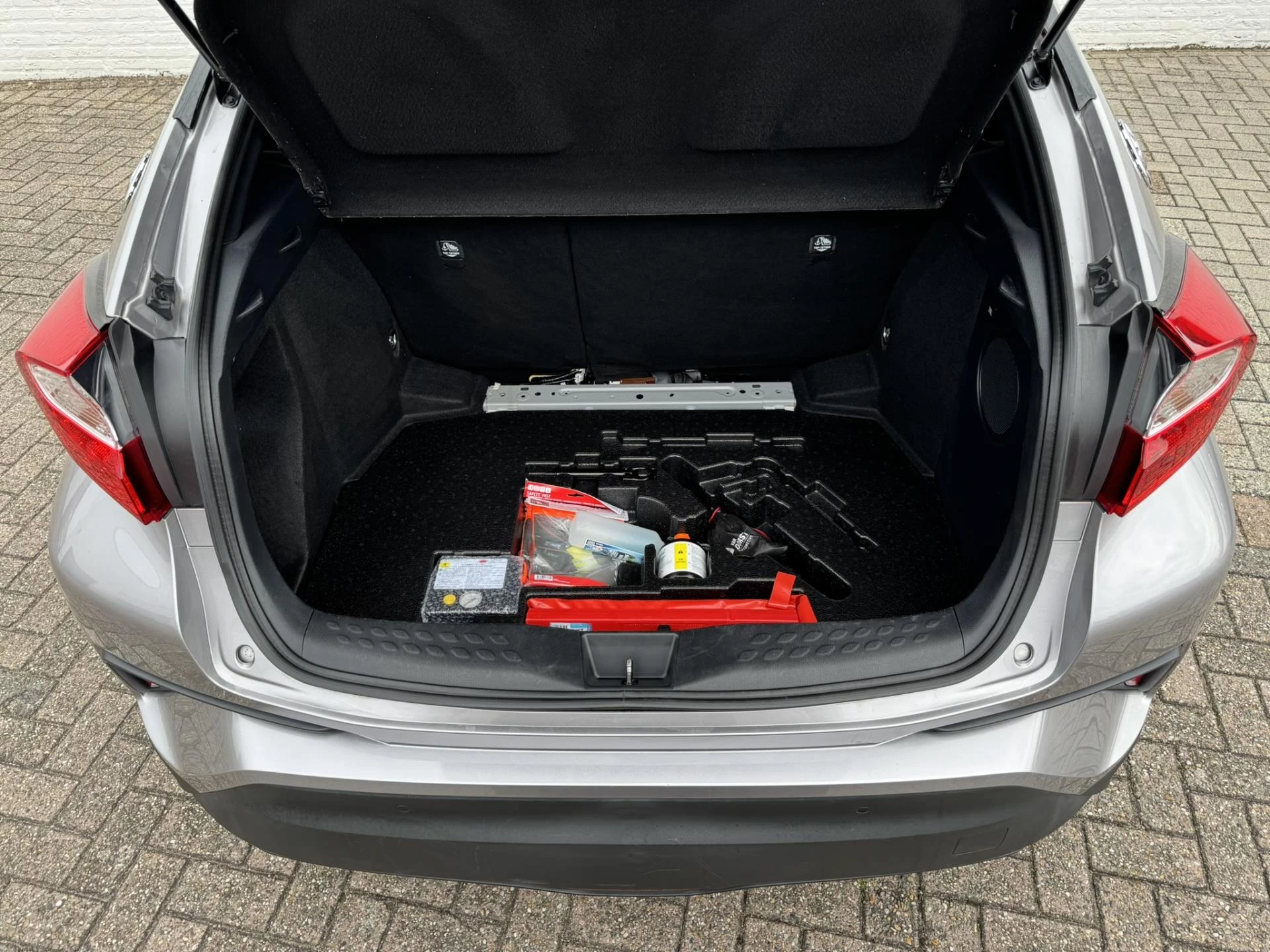 Hoofdafbeelding Toyota C-HR
