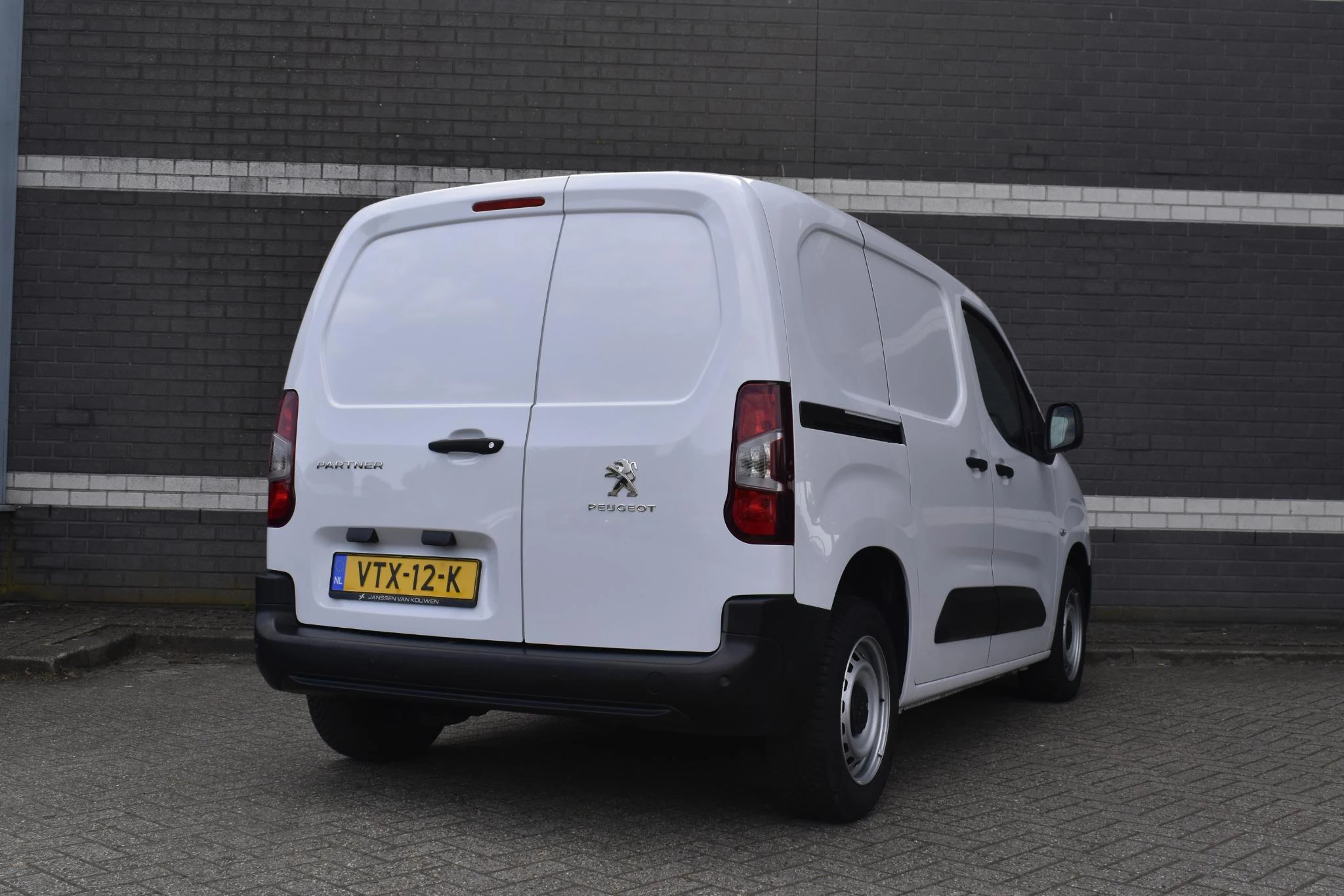 Hoofdafbeelding Peugeot Partner