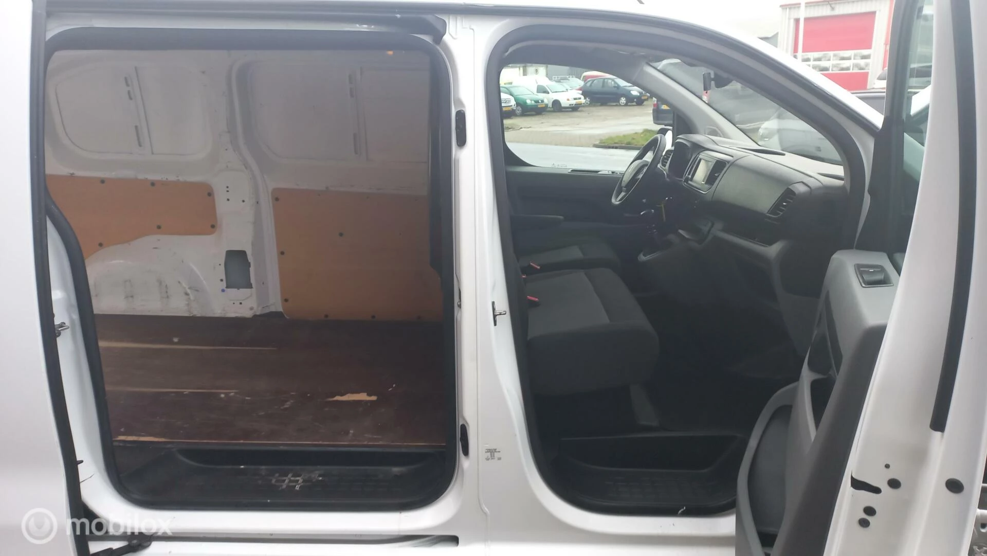 Hoofdafbeelding Peugeot Expert
