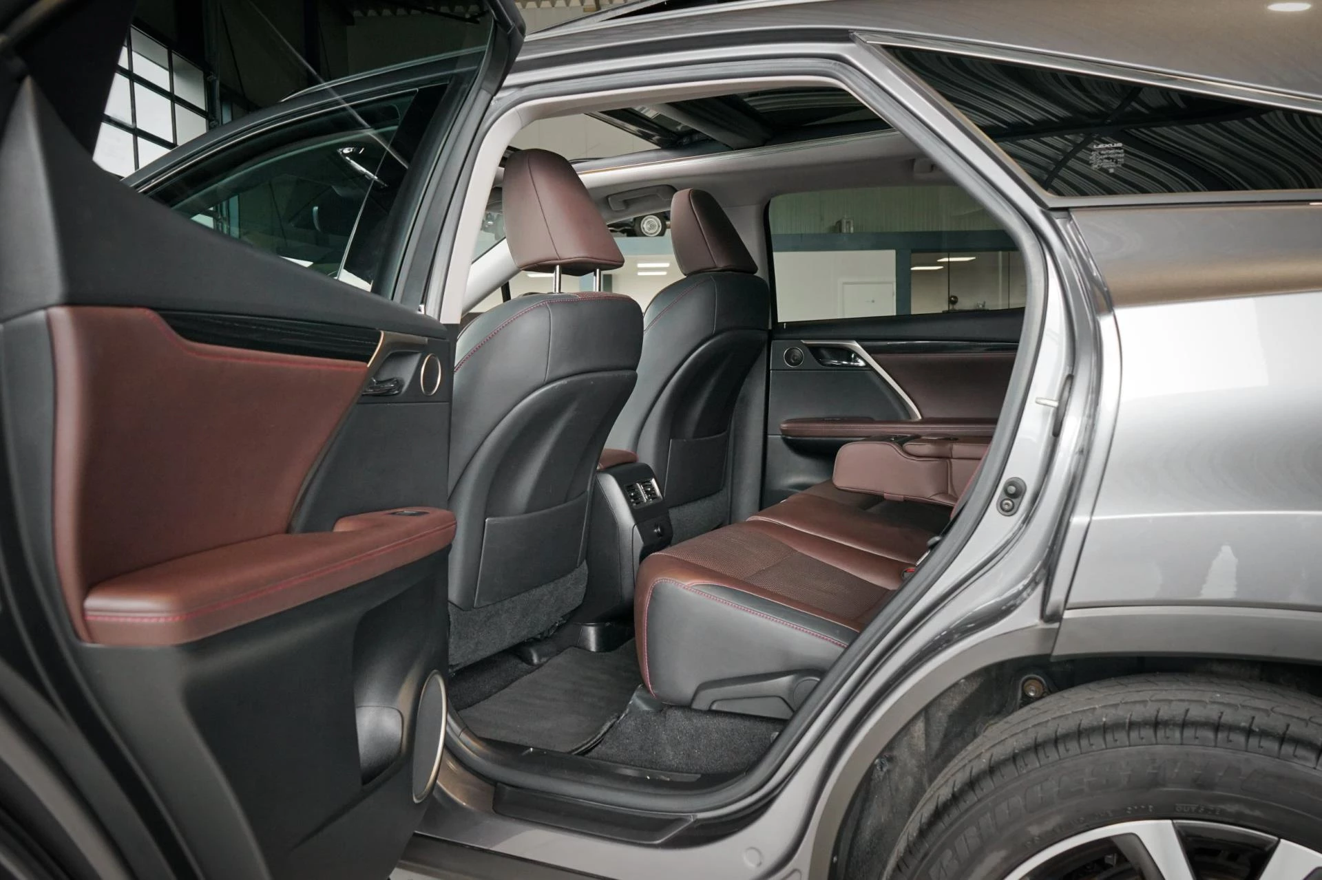 Hoofdafbeelding Lexus RX