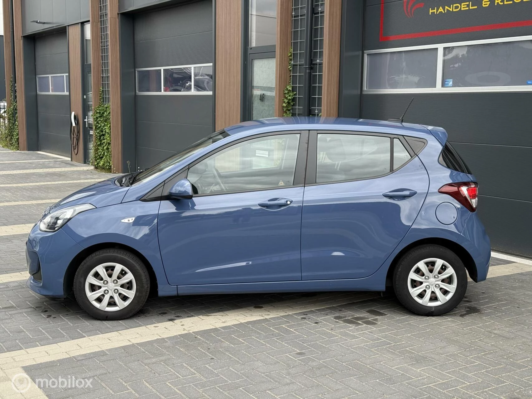 Hoofdafbeelding Hyundai i10