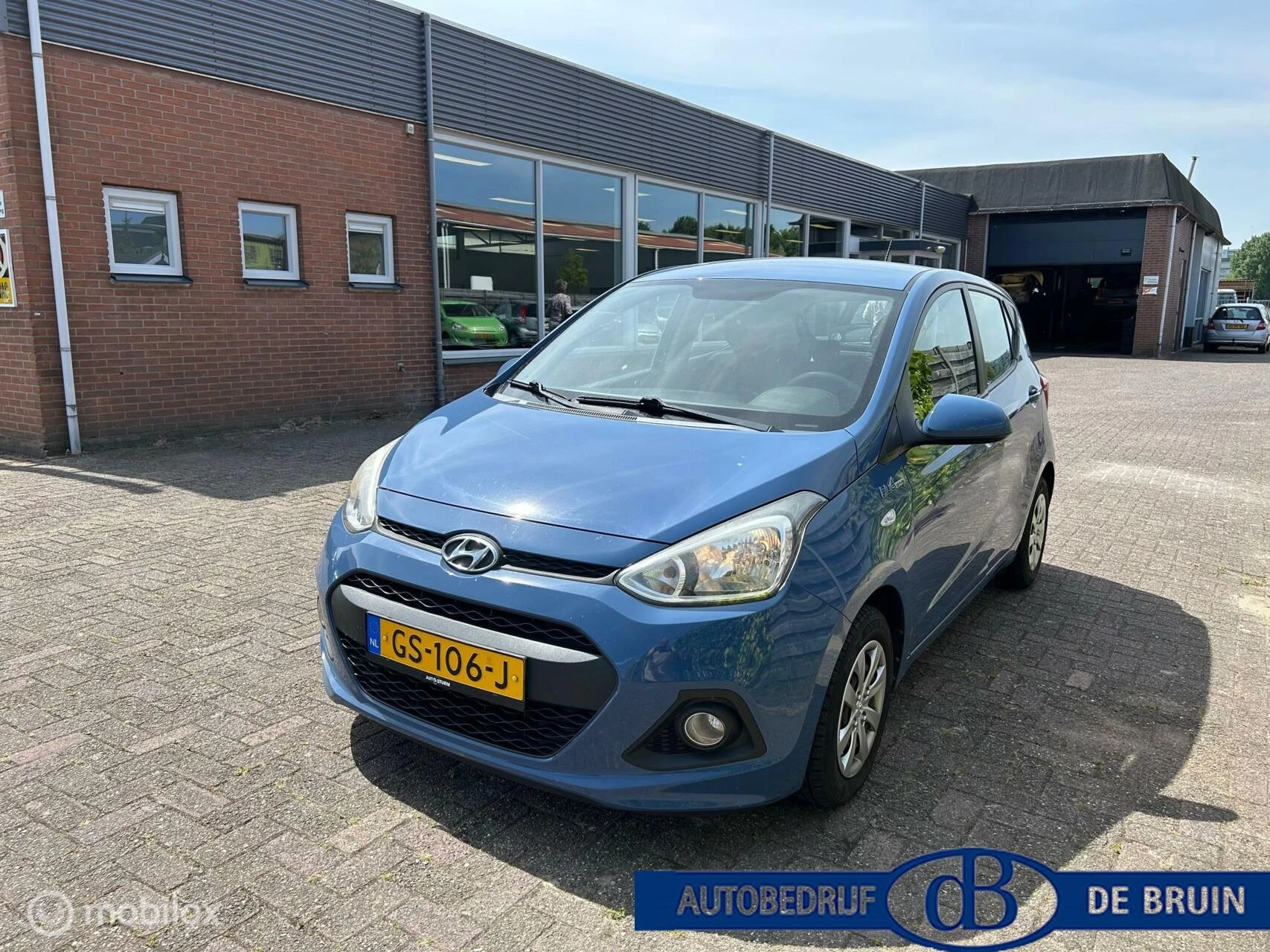 Hoofdafbeelding Hyundai i10